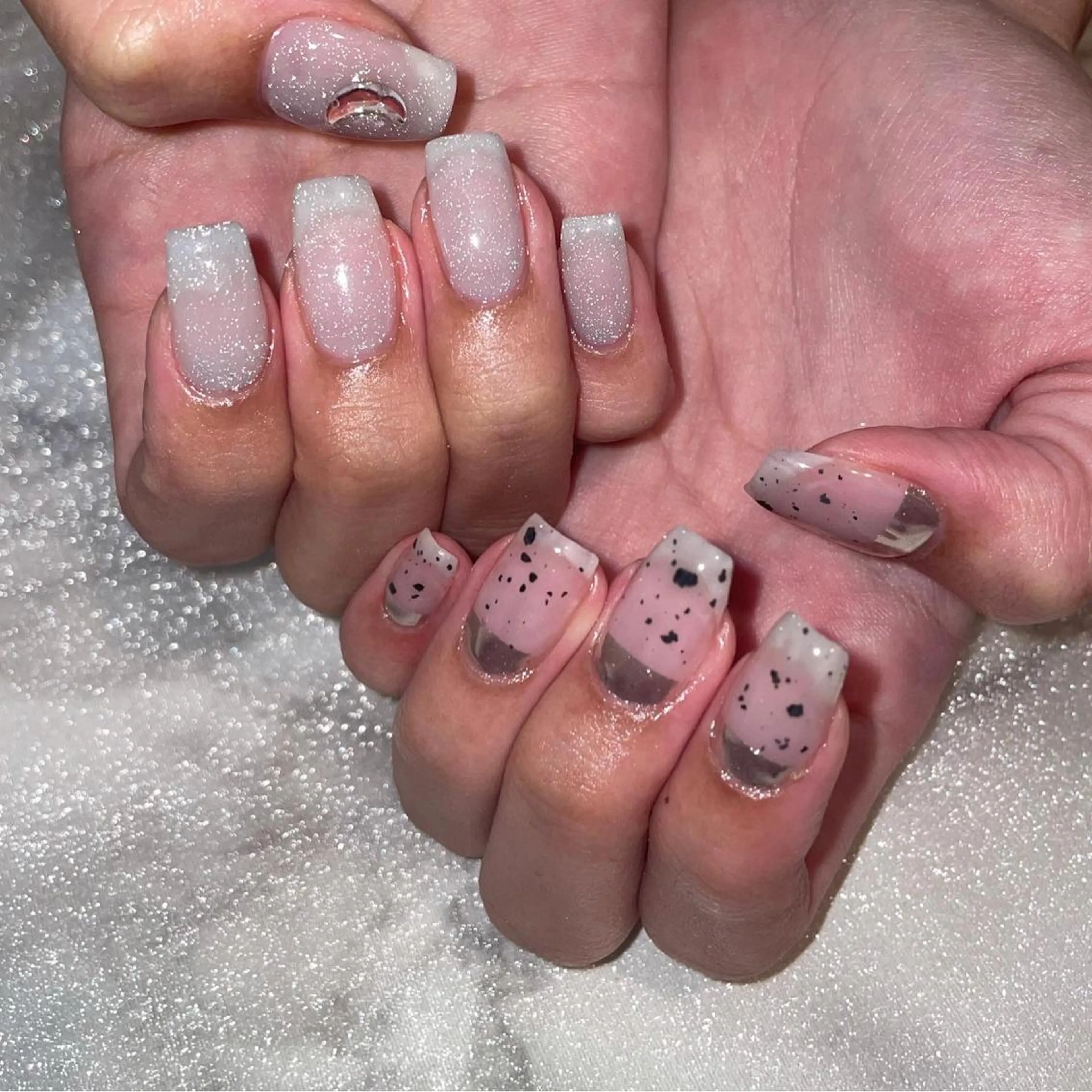 ネイル フラッシュネイル ミラーネイル ハンドネイル ハンドケア lyly.nail所属・lylynail YUUKAのネイルデザイン