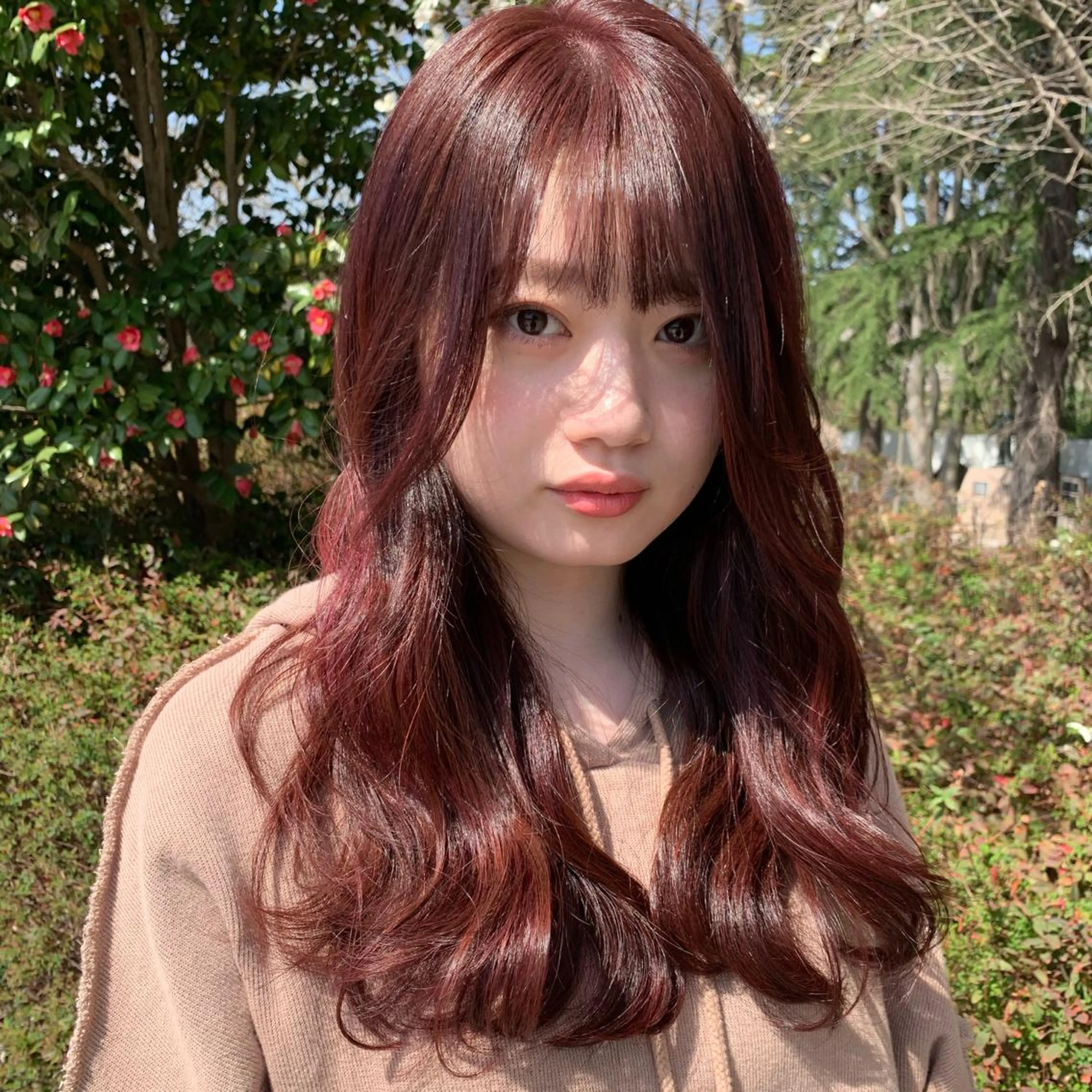 ロング カラー ロングレイヤー ヨシンモリ 韓国風ヘア レイヤーカット ロング Nico所属・Nico🌛 Karenのネイルデザイン