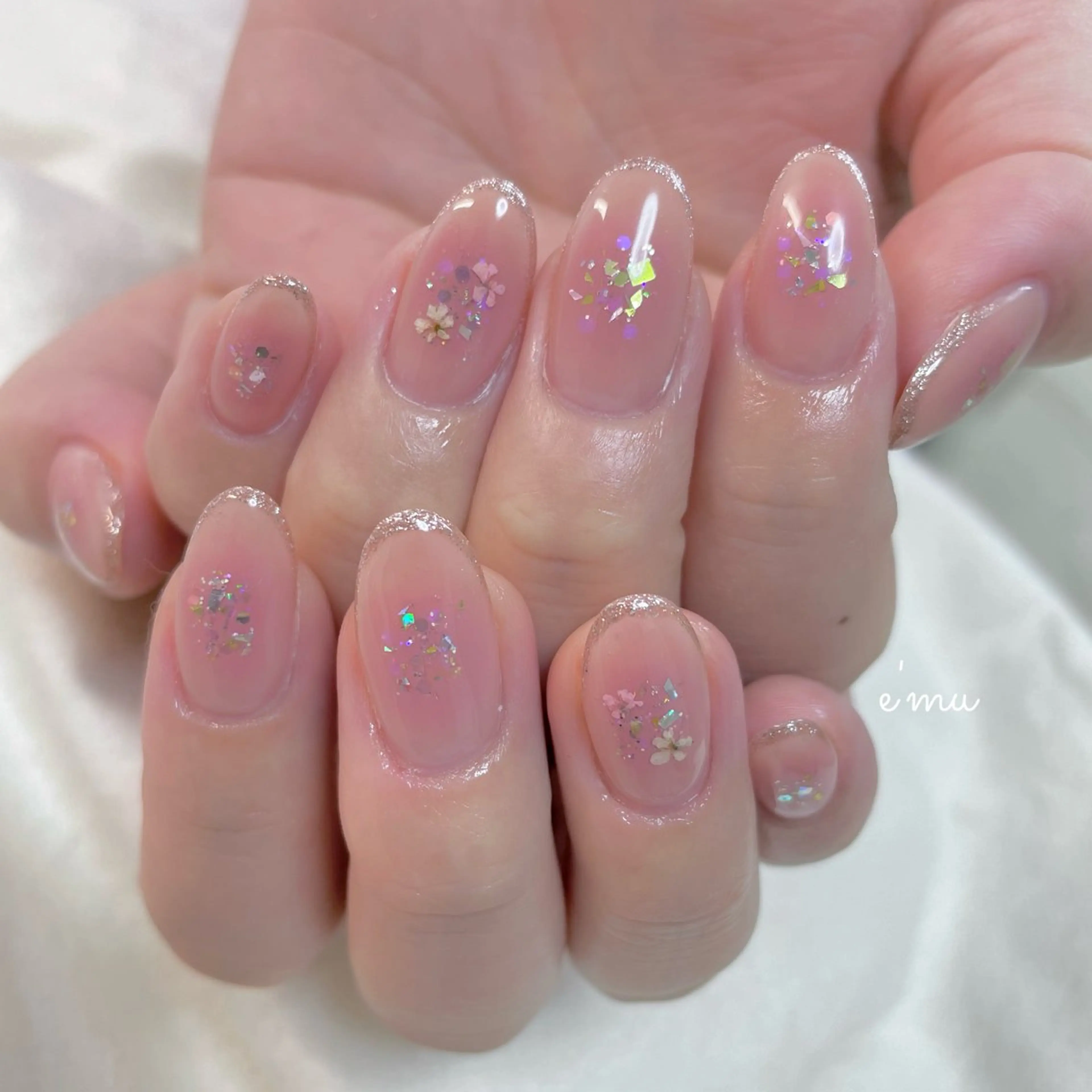 ネイル チークネイル フレンチネイル ハンドネイル nail salon e'mu💐のネイルデザイン