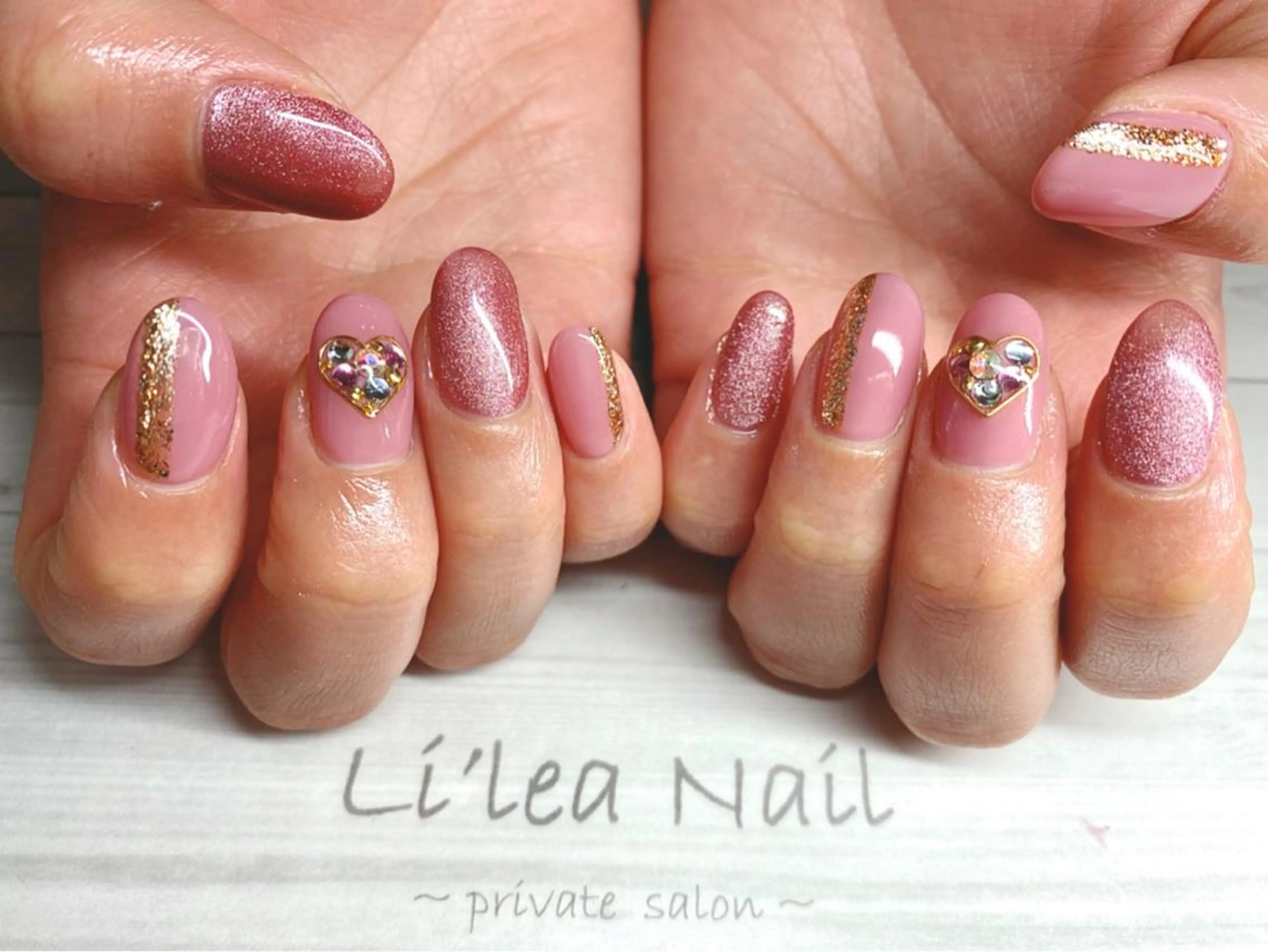 ネイル Li'leaNail AINAのネイルデザイン