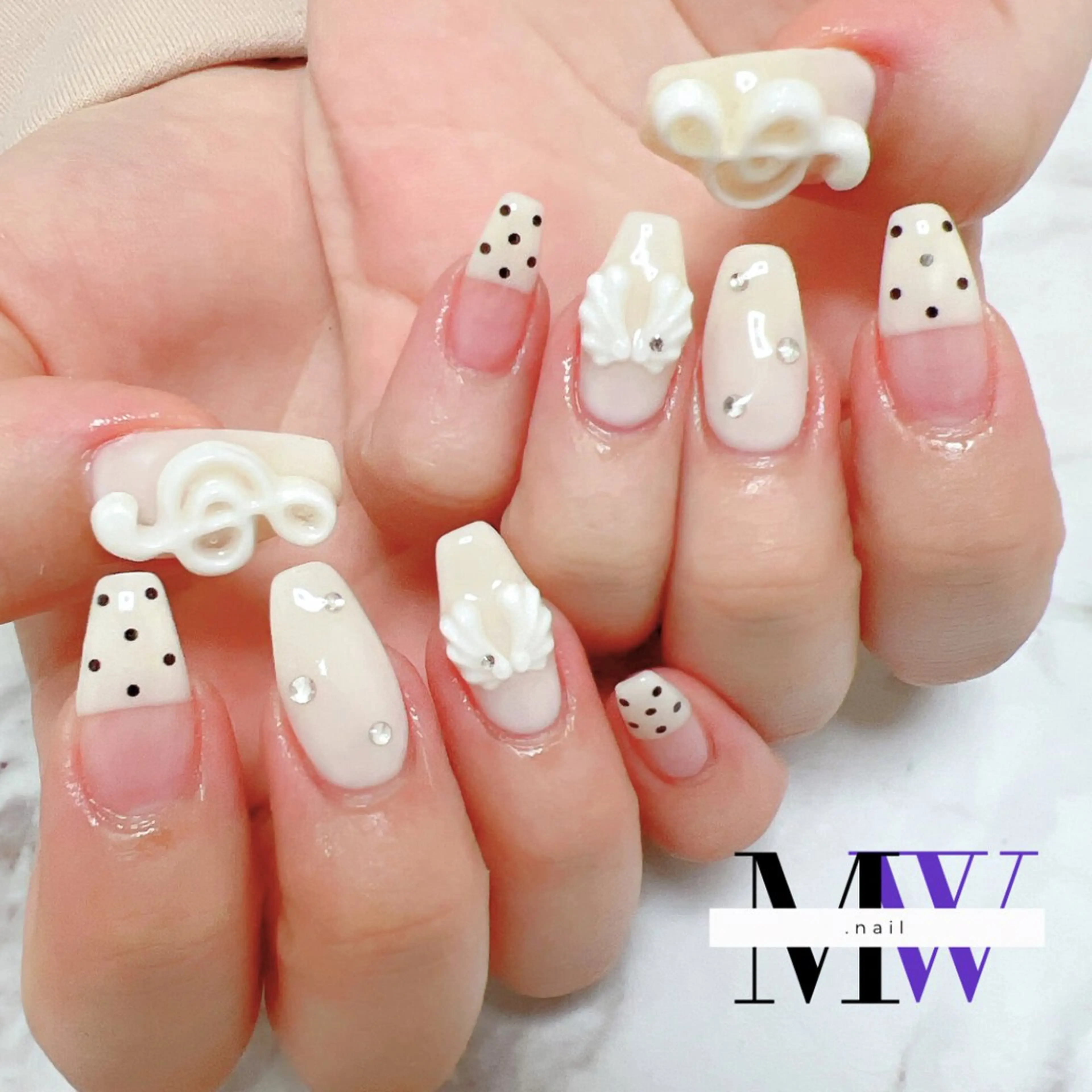 ネイル アートネイル ハンドネイル MW .nailのネイルデザイン