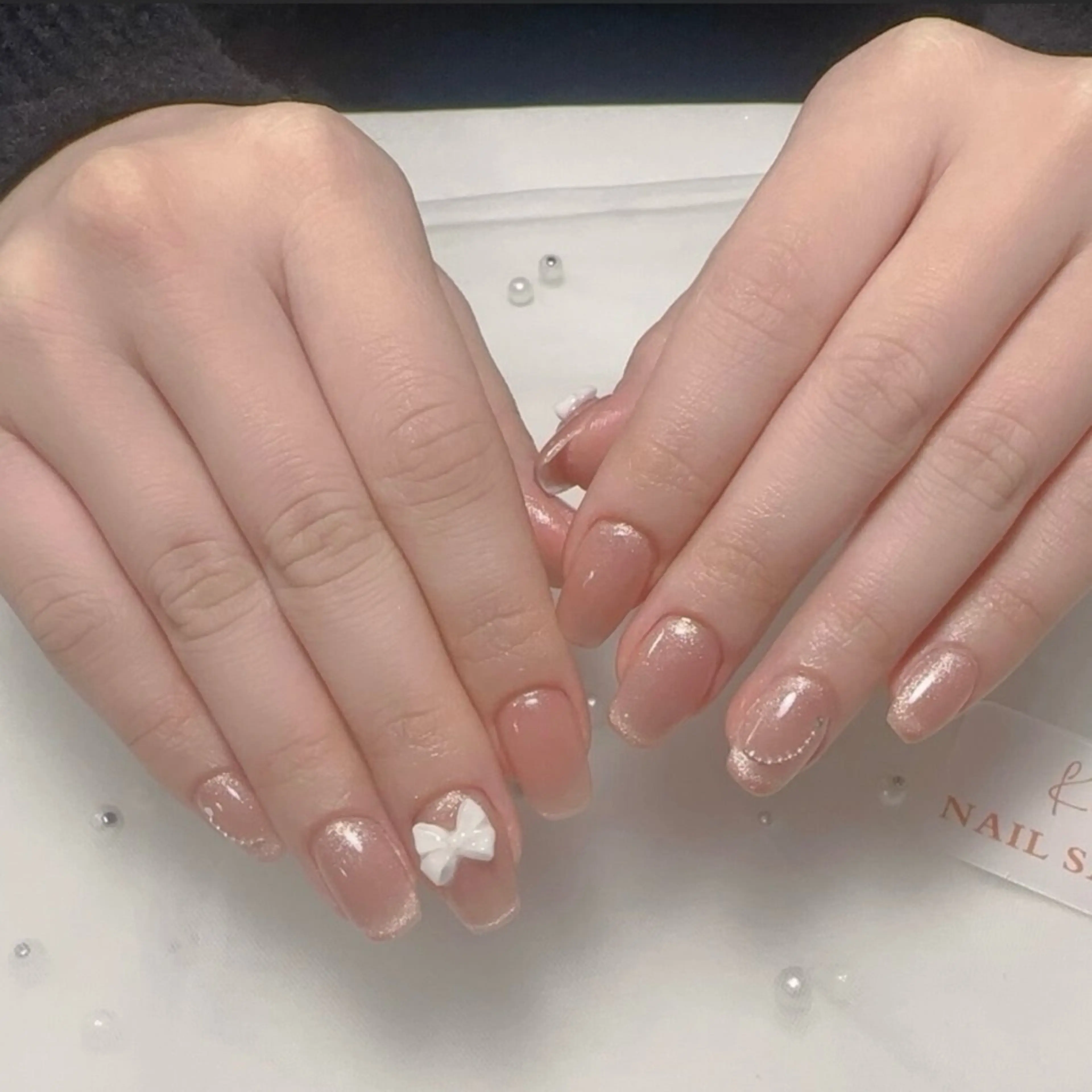 ネイル アートネイル フレンチネイル ジェルネイル グラデーション 韓国ネイル ハンドネイル 💕鈴木ユリ パラジェル/オフ無料のネイルデザイン