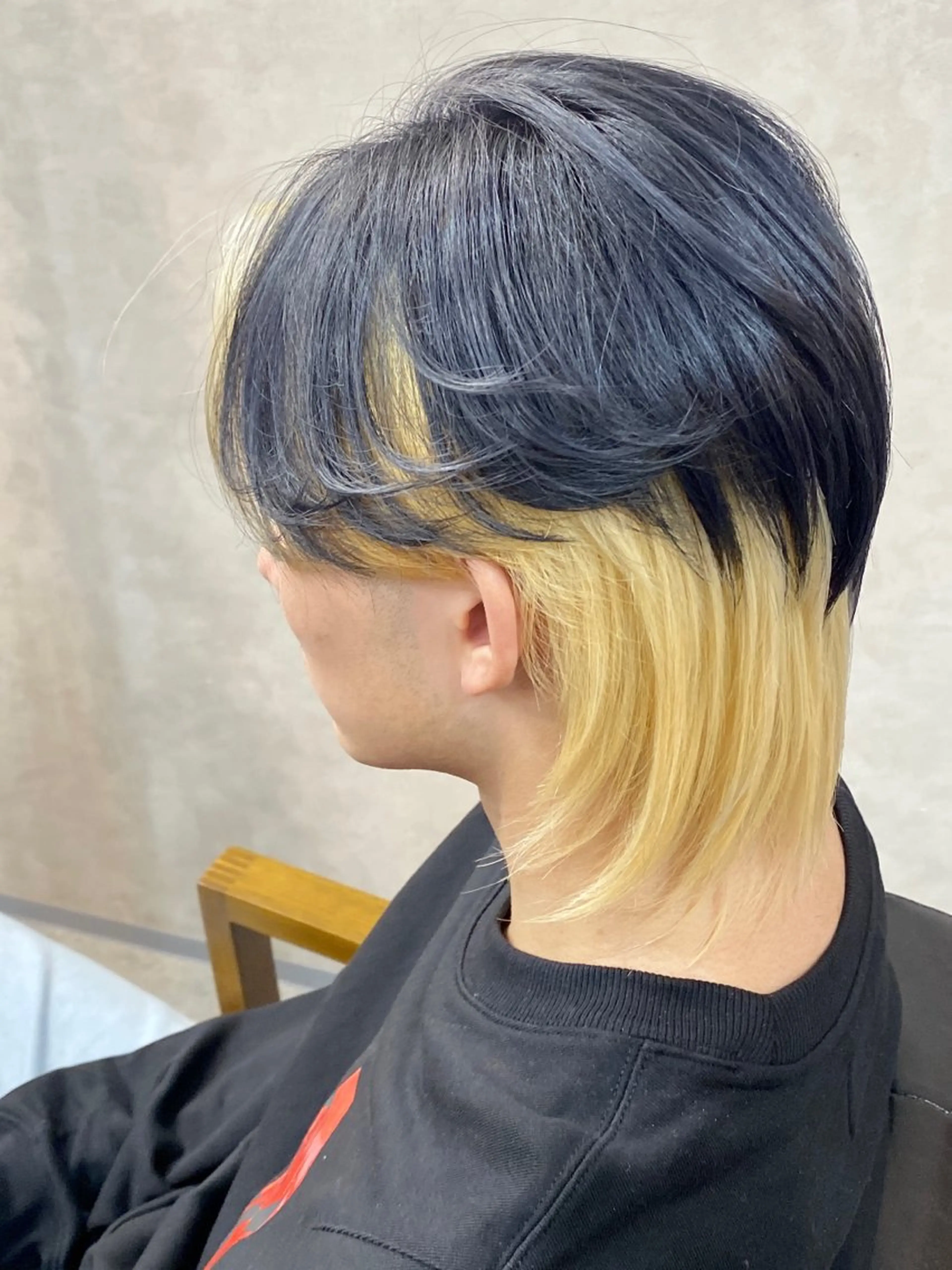 ショート カラー メンズ メンズブリーチ メンズインナーカラー マッシュウルフ マッシュ メンズウルフカット 艶髪サラサラカラー 🌈前原健吾のヘアスタイル