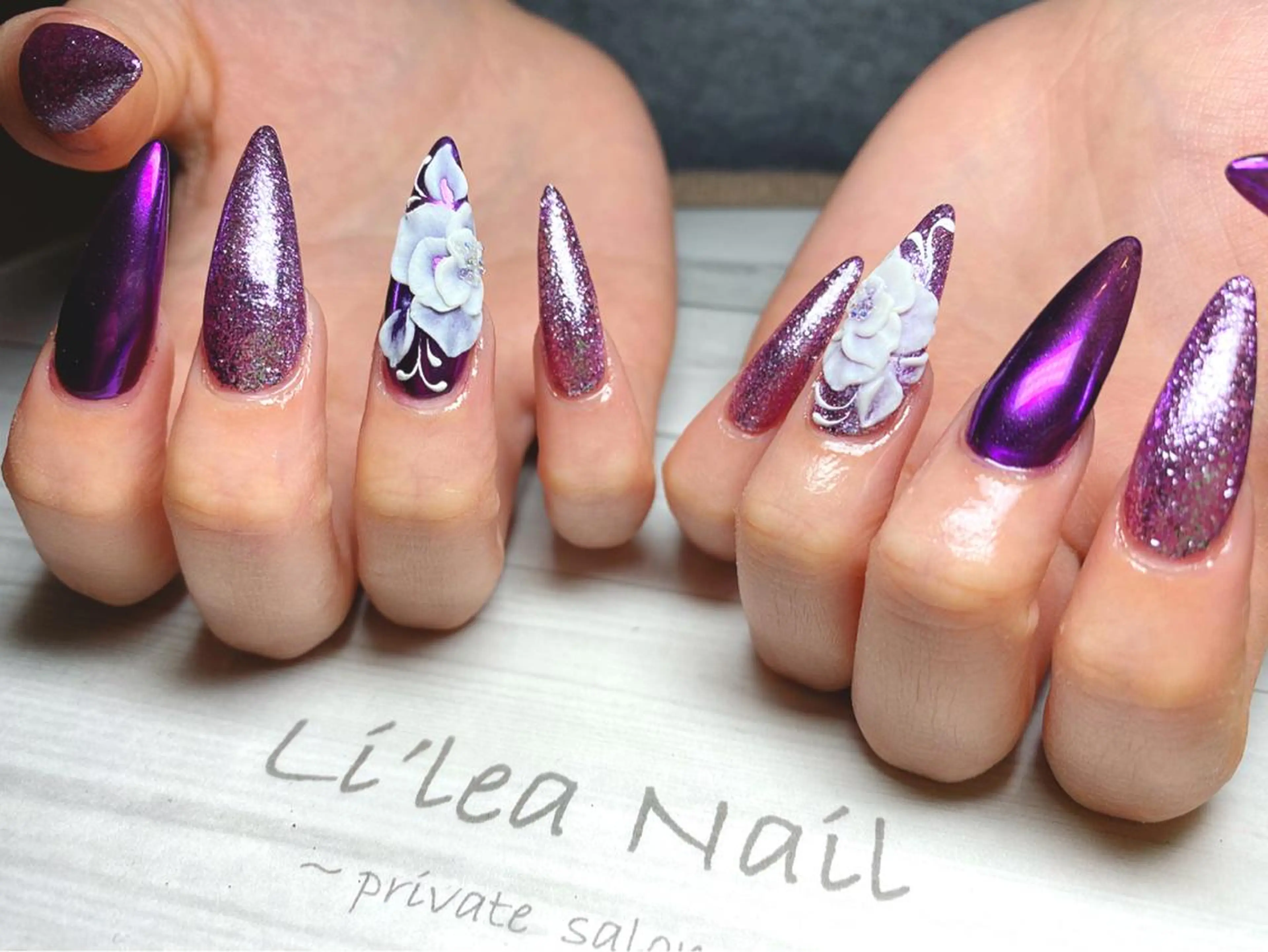 ネイル Li'leaNail AINAのネイルデザイン