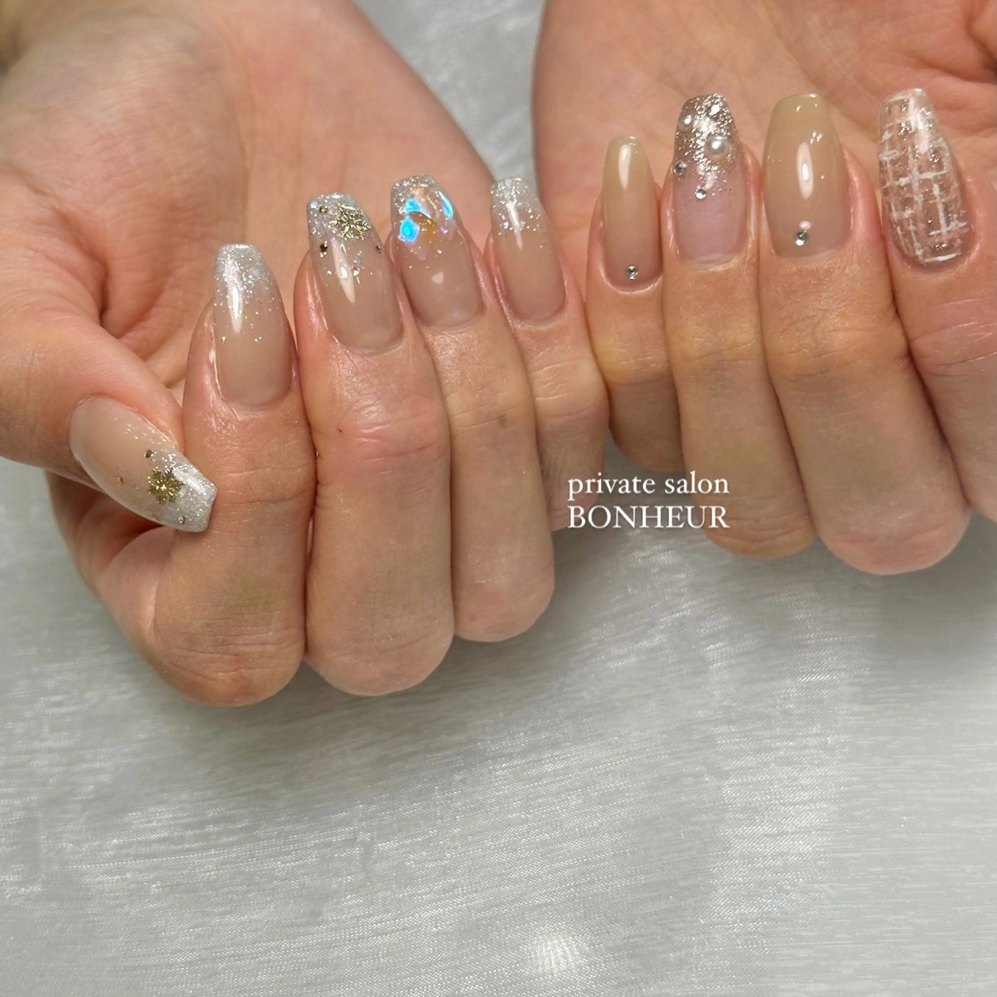 ネイル ハンドネイル BONHEUR Annaのネイルデザイン