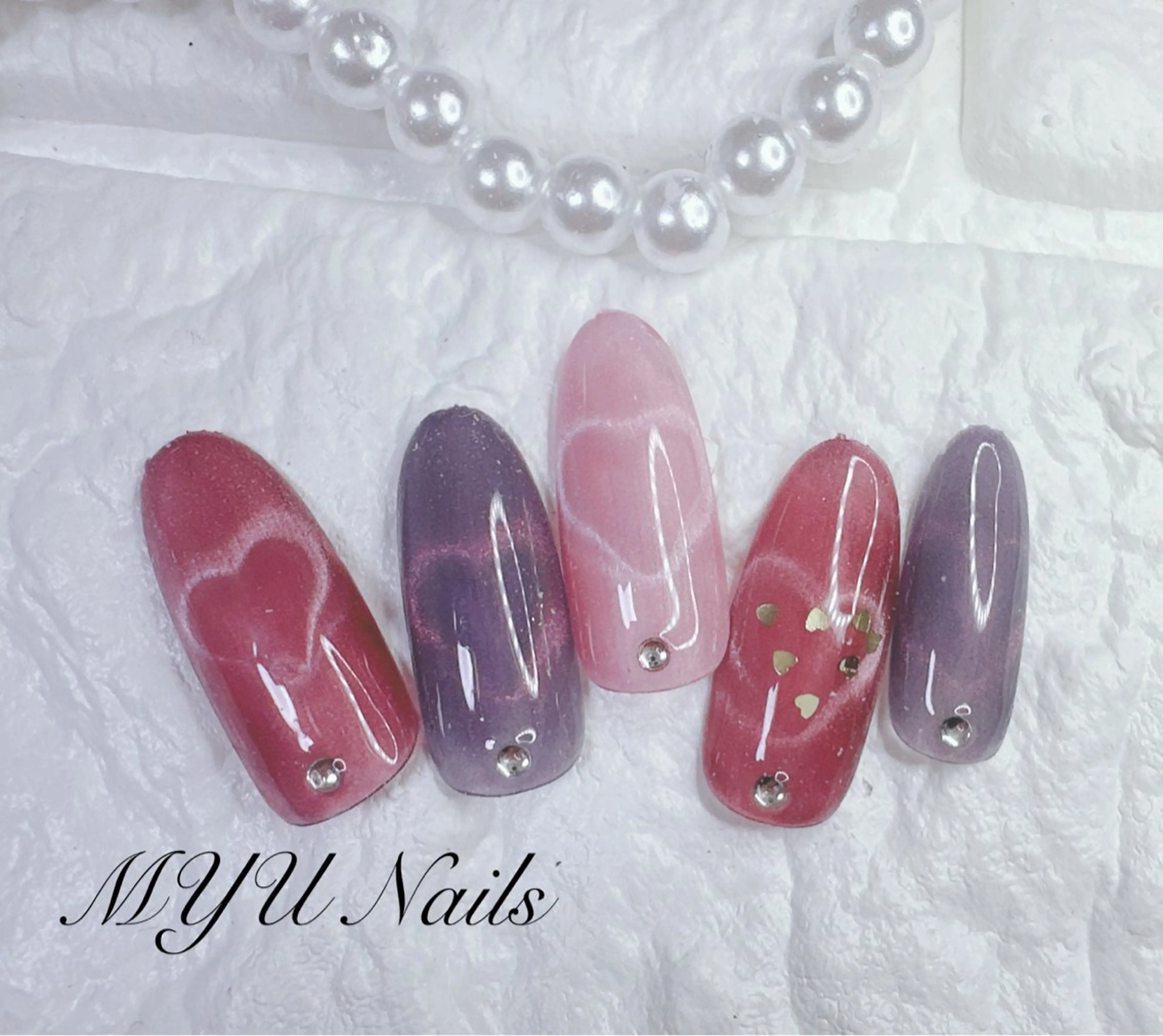 ネイル ジェルネイル ハート マグネットネイル 持ち込み ニュアンスネイル ハンドネイル MYU Nails所属・MYU Nailsのネイルデザイン