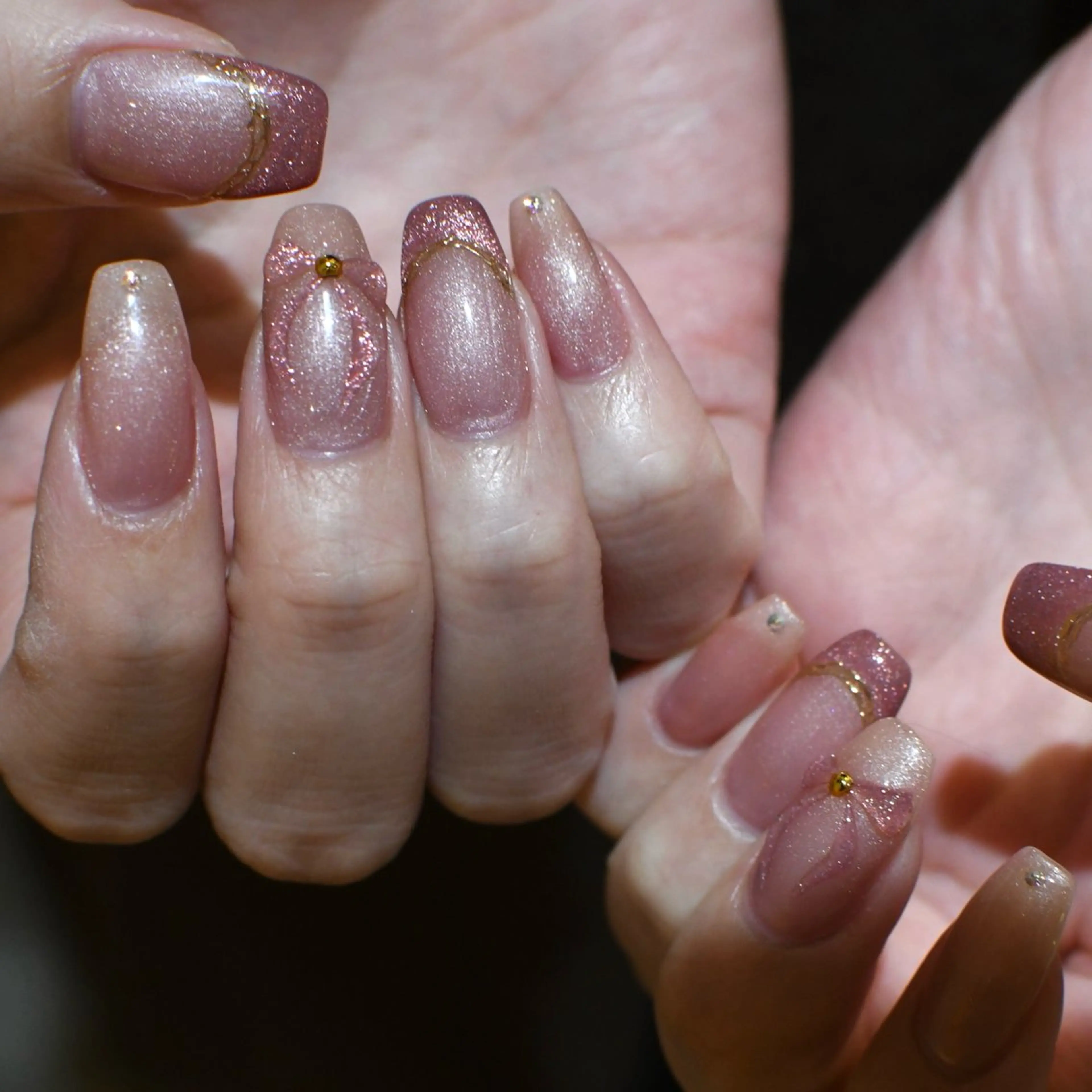 ネイル ニュアンスネイル ハンドネイル nuu 栄  /  シェアサロン所属・nuu栄 ユキ / 大人ニュアンスのネイルデザイン