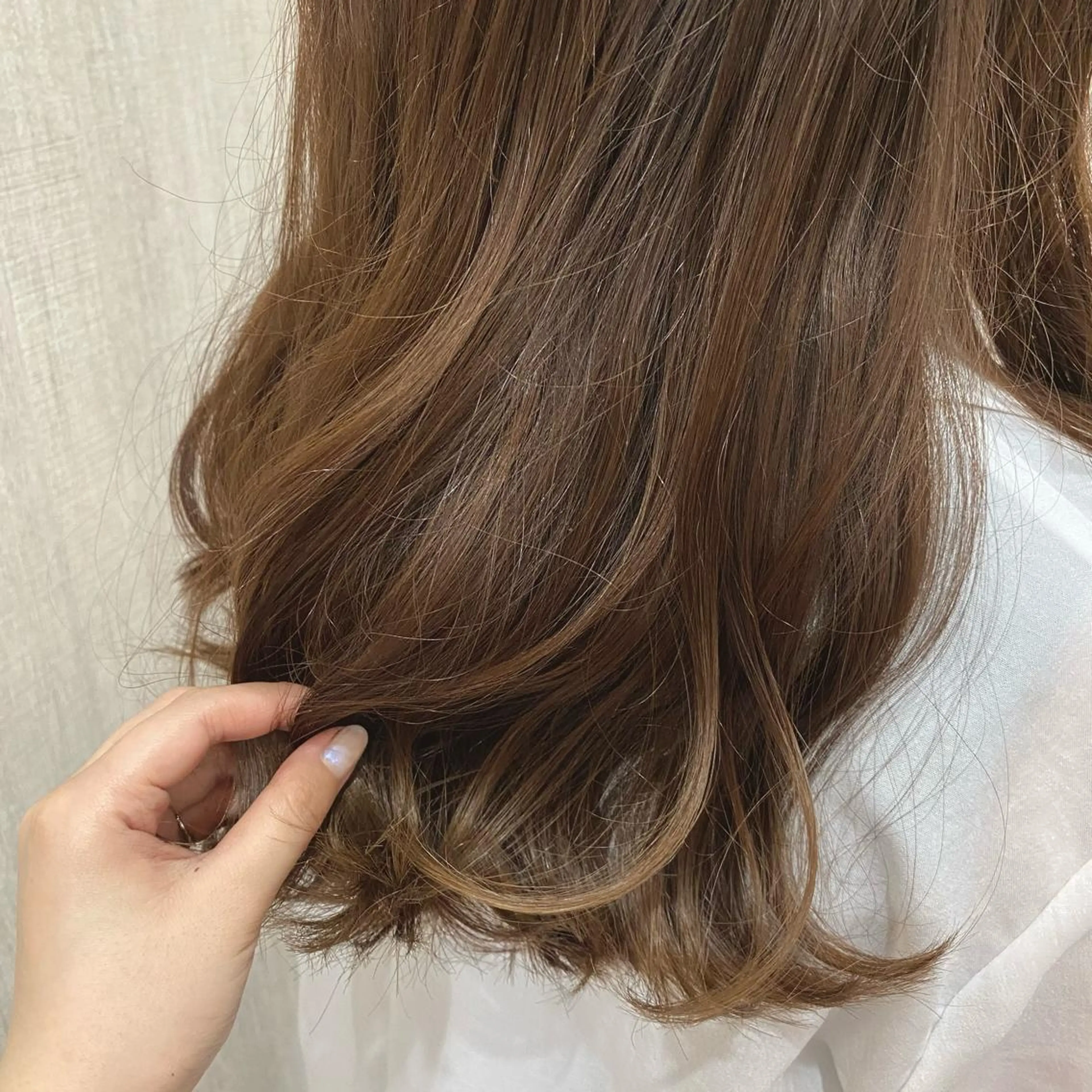 ロング カラー カット ヘアカラー トリートメント 🫧透け感⋆艶髪💎 山口アヤカのヘアスタイル