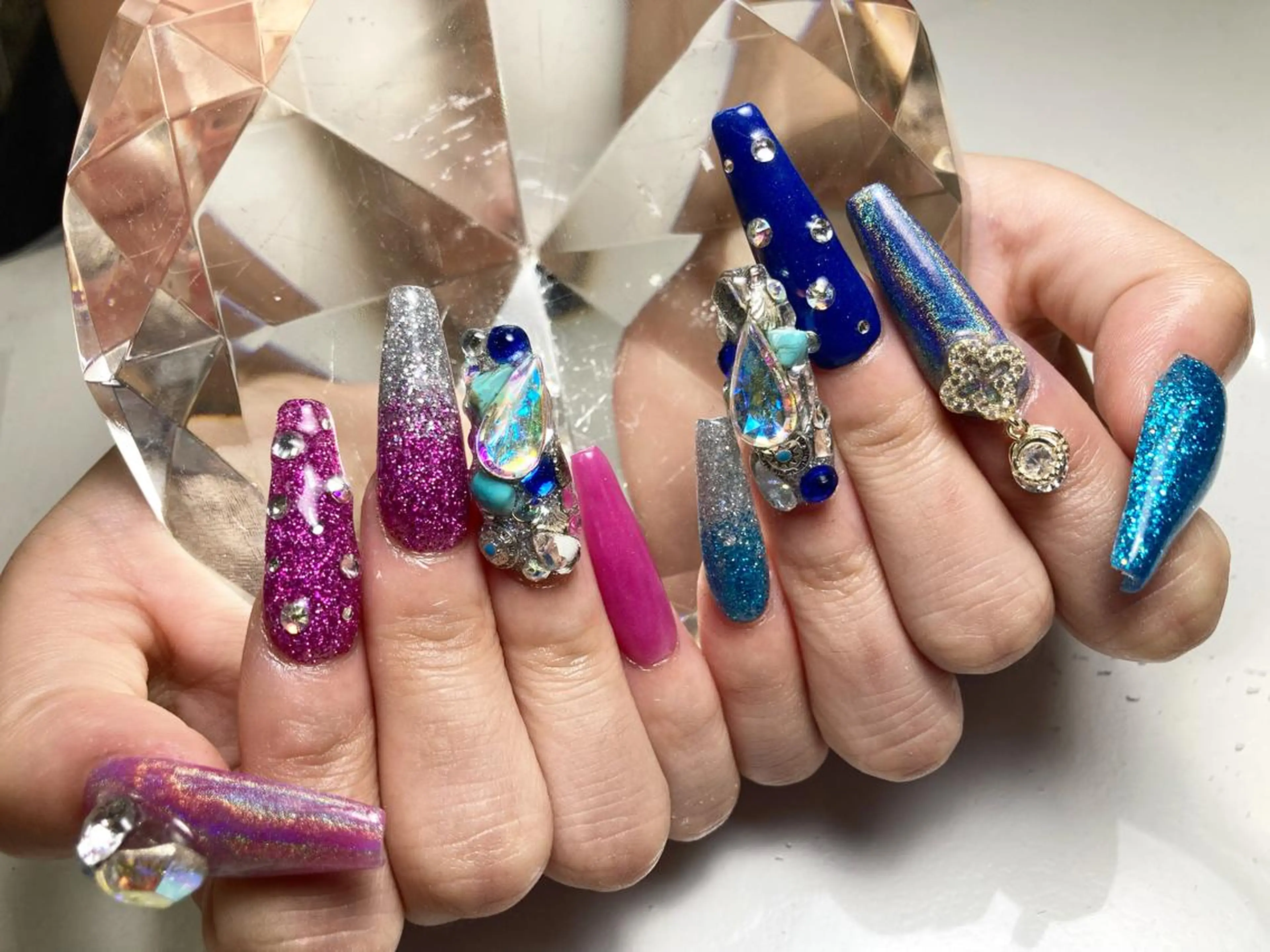 ネイル nailALBA 安蒜良彰のネイルデザイン