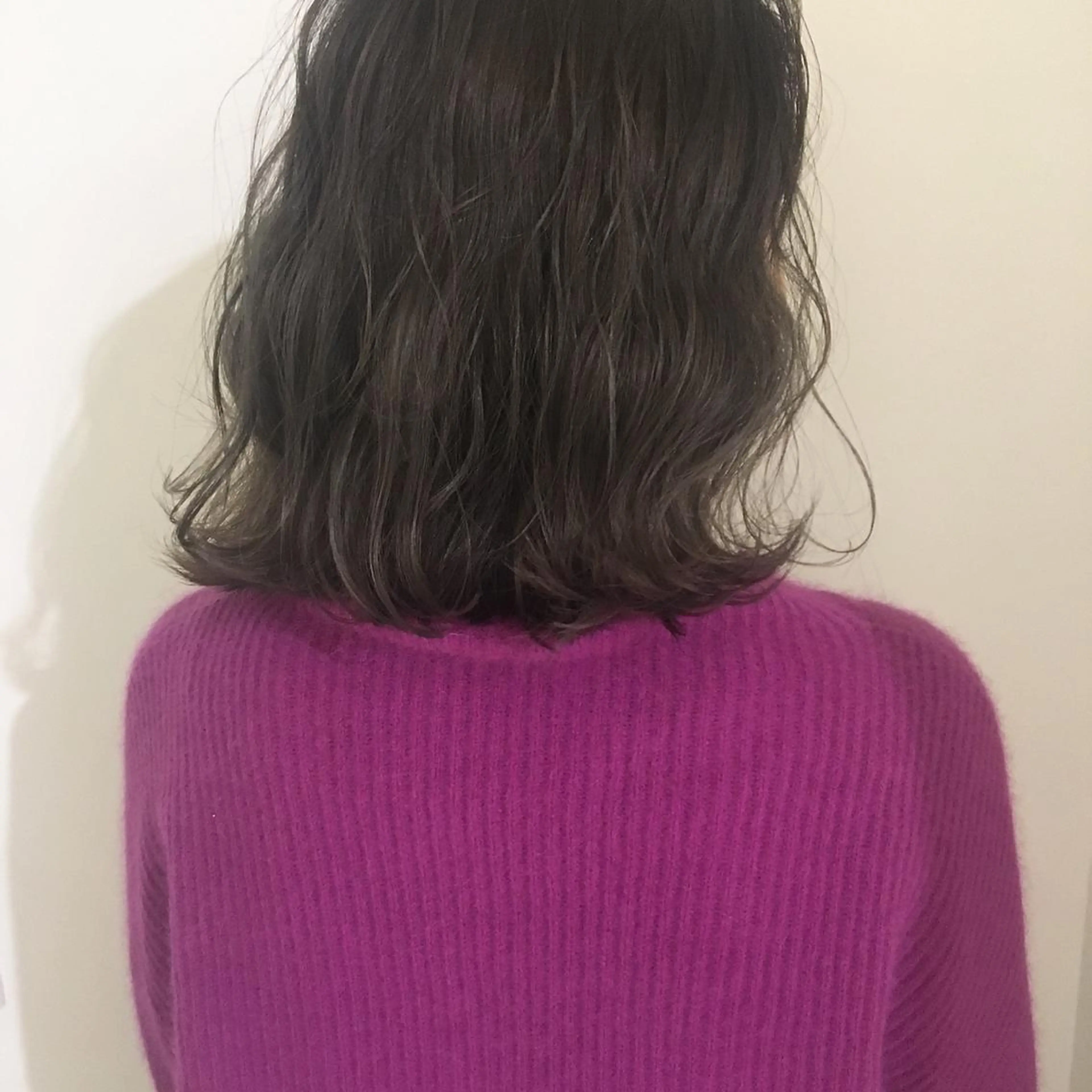 ミディアム カラー ヘアアレンジ グレージュ 福壽 優奈のヘアスタイル