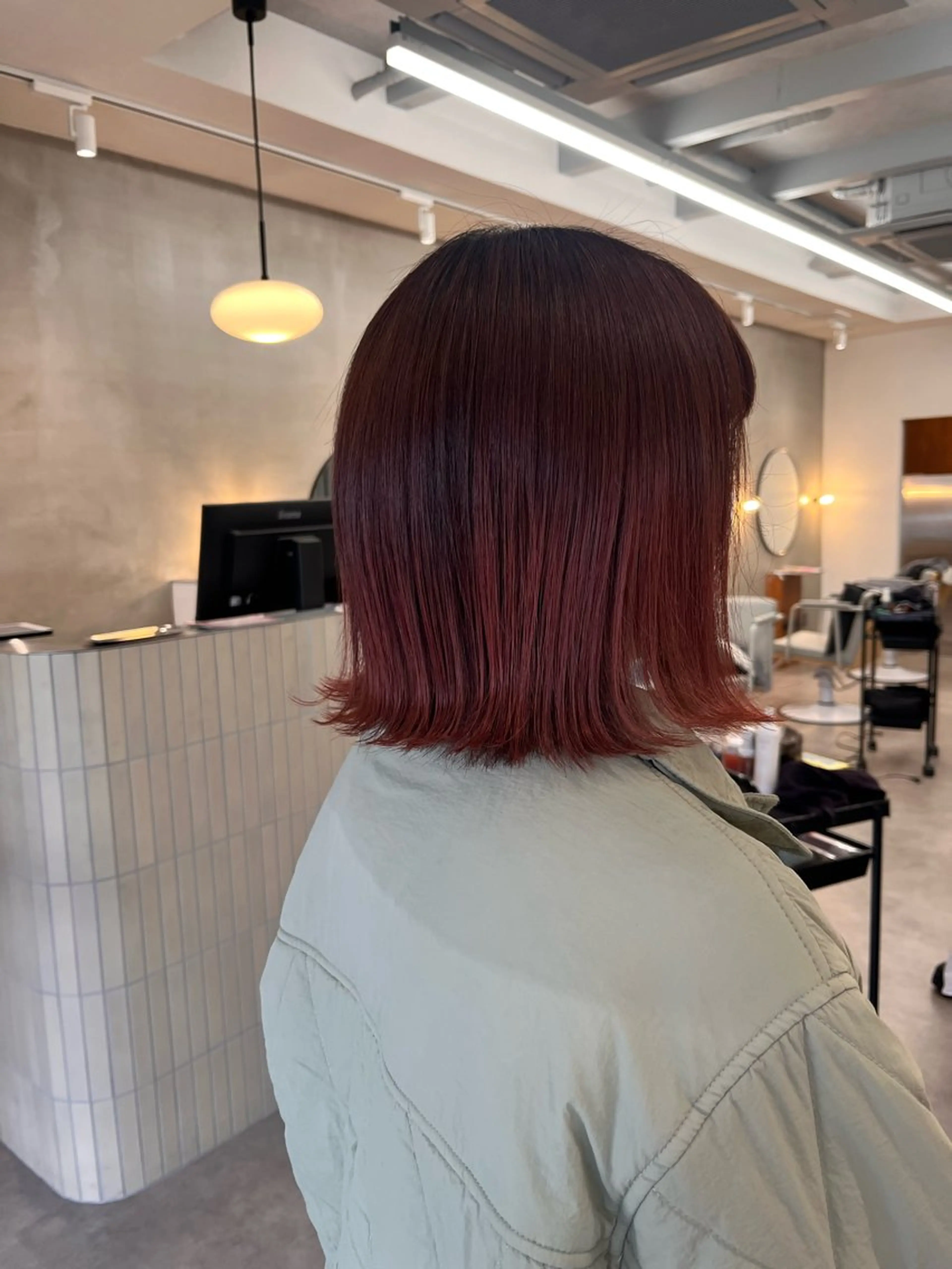 ミディアム カット スリール所属・光本 千紘のヘアスタイル
