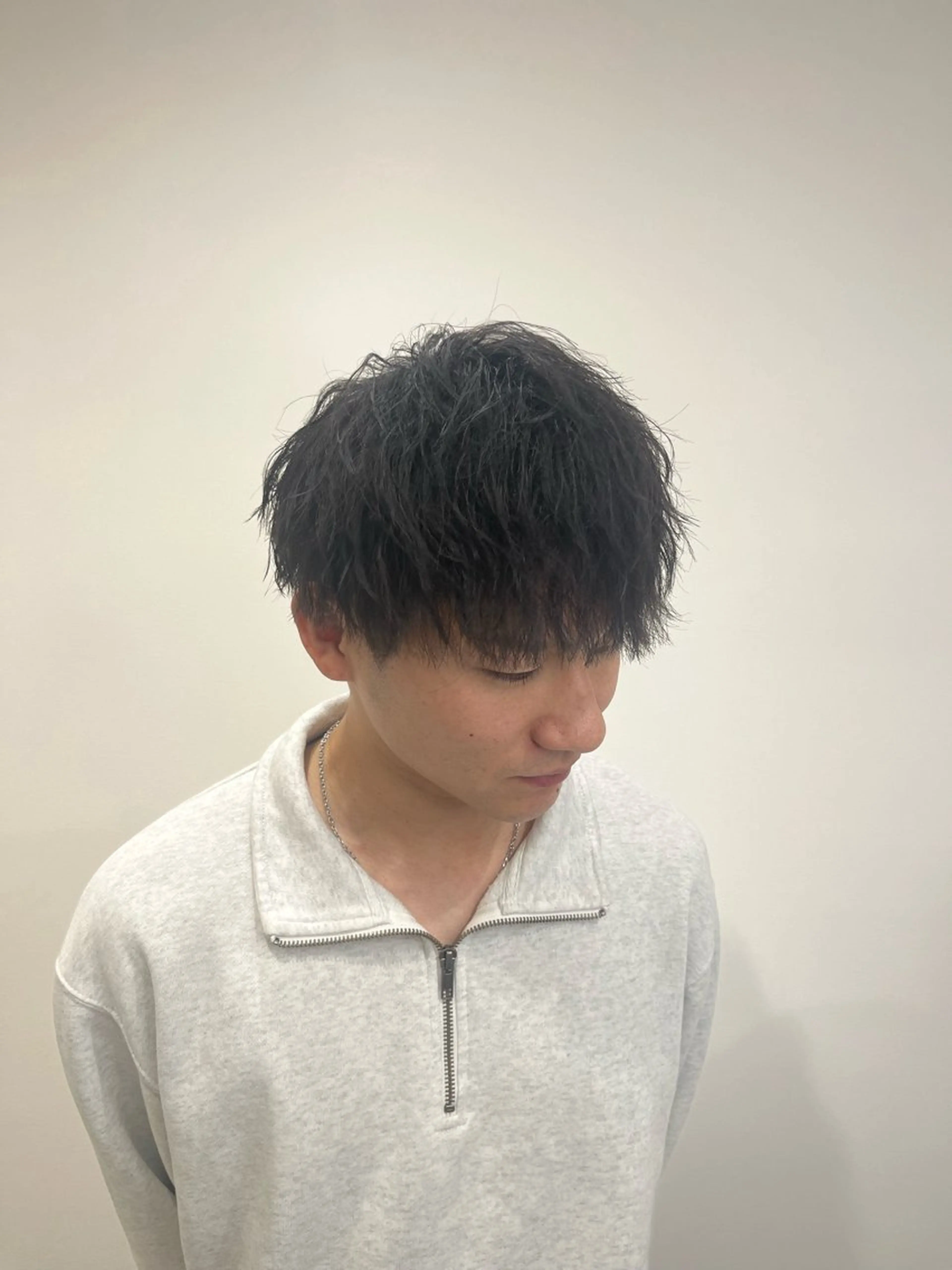 ショート パーマ メンズ メンズパーマ ツイストスパイラルパーマ スパイラルパーマ カット パーマ 【メンズ特化】金沢 /片町　髙木　功基のヘアスタイル