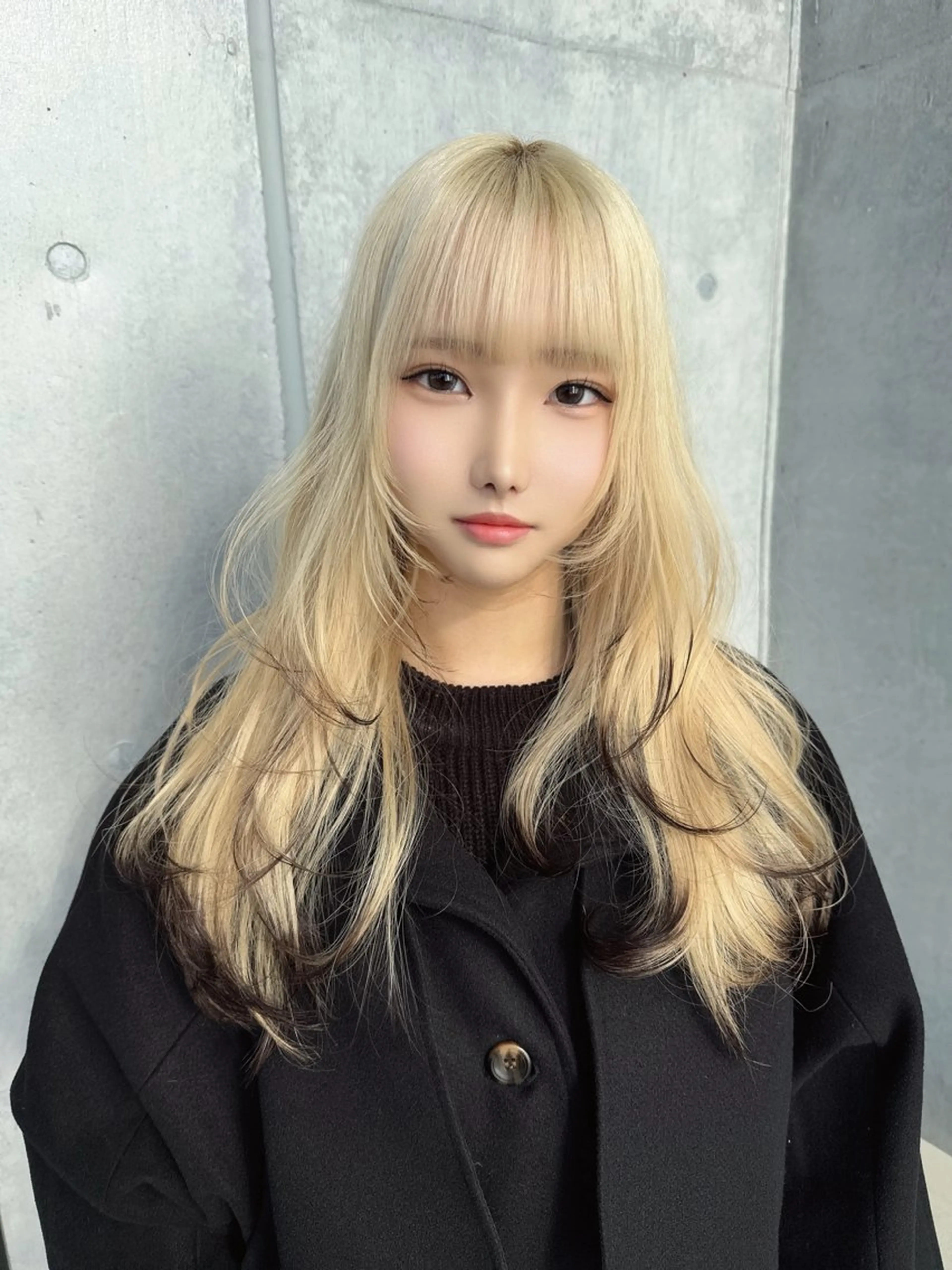 ロング カラー カット MONIQA原宿所属・デザインカラーウルフ 宙也のヘアスタイル