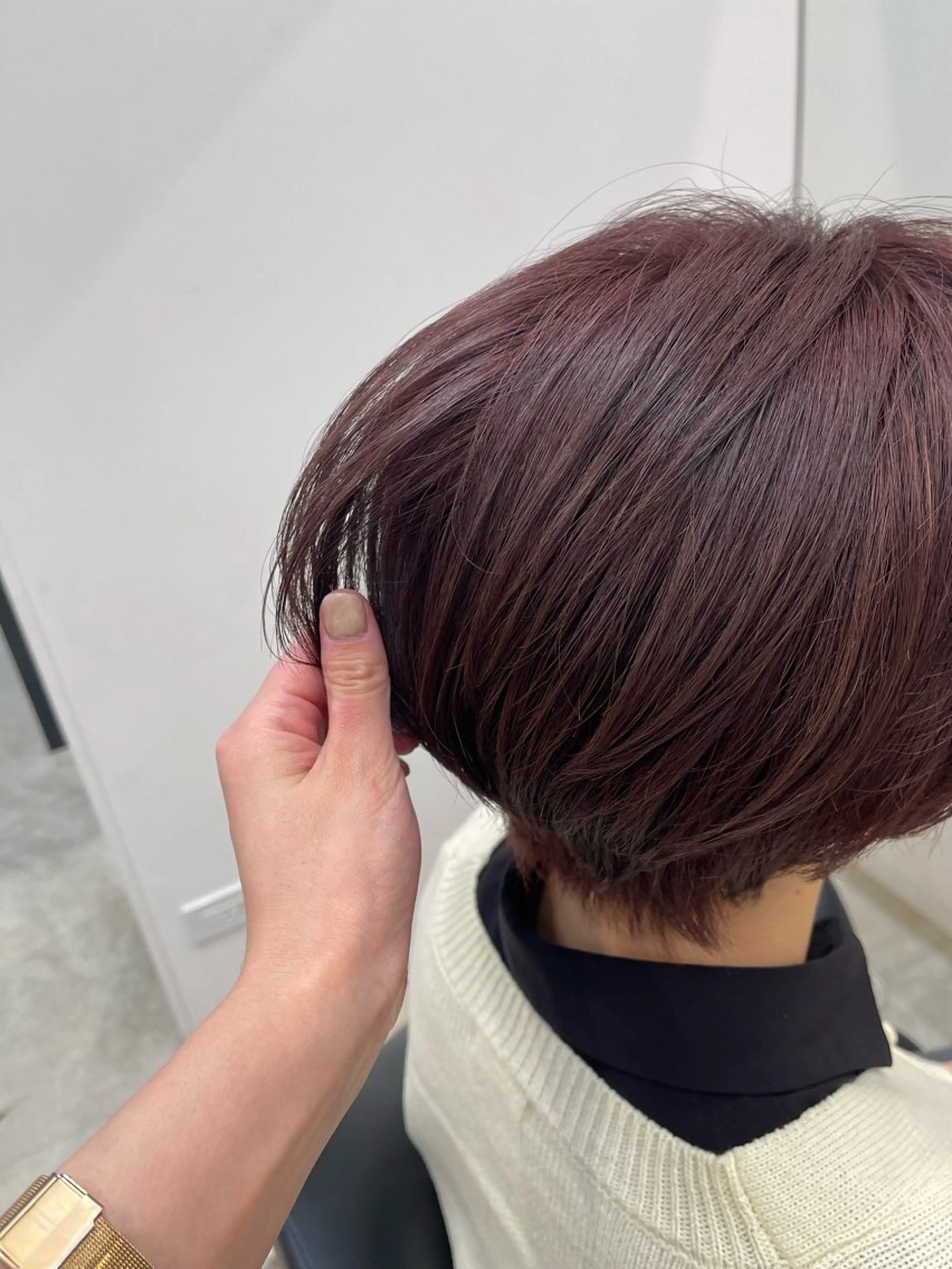 カラー 八木 子龍のヘアスタイル