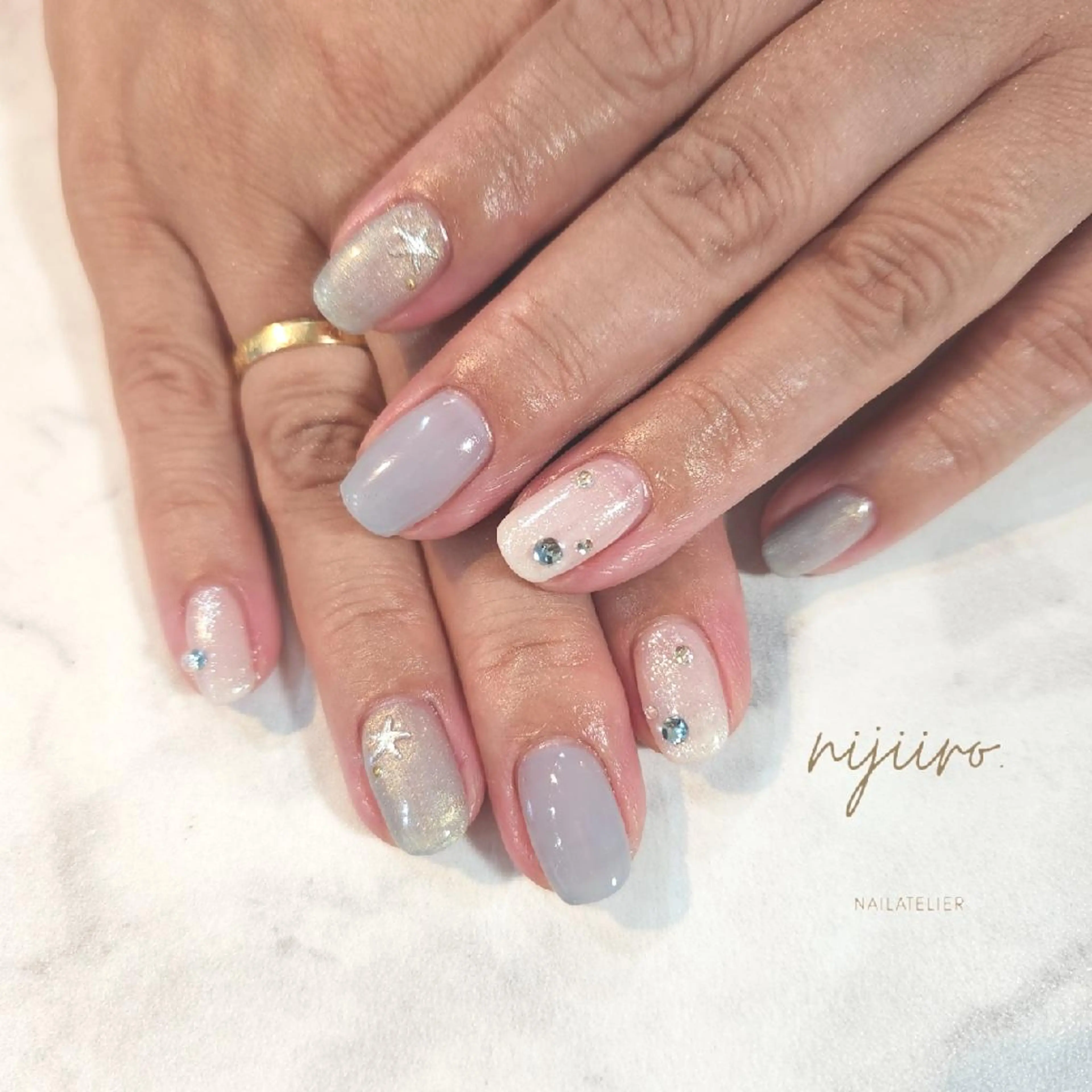 ネイル ハンドネイル nailatelier nijiiro.所属・nijiiro🌈 サトウのネイルデザイン