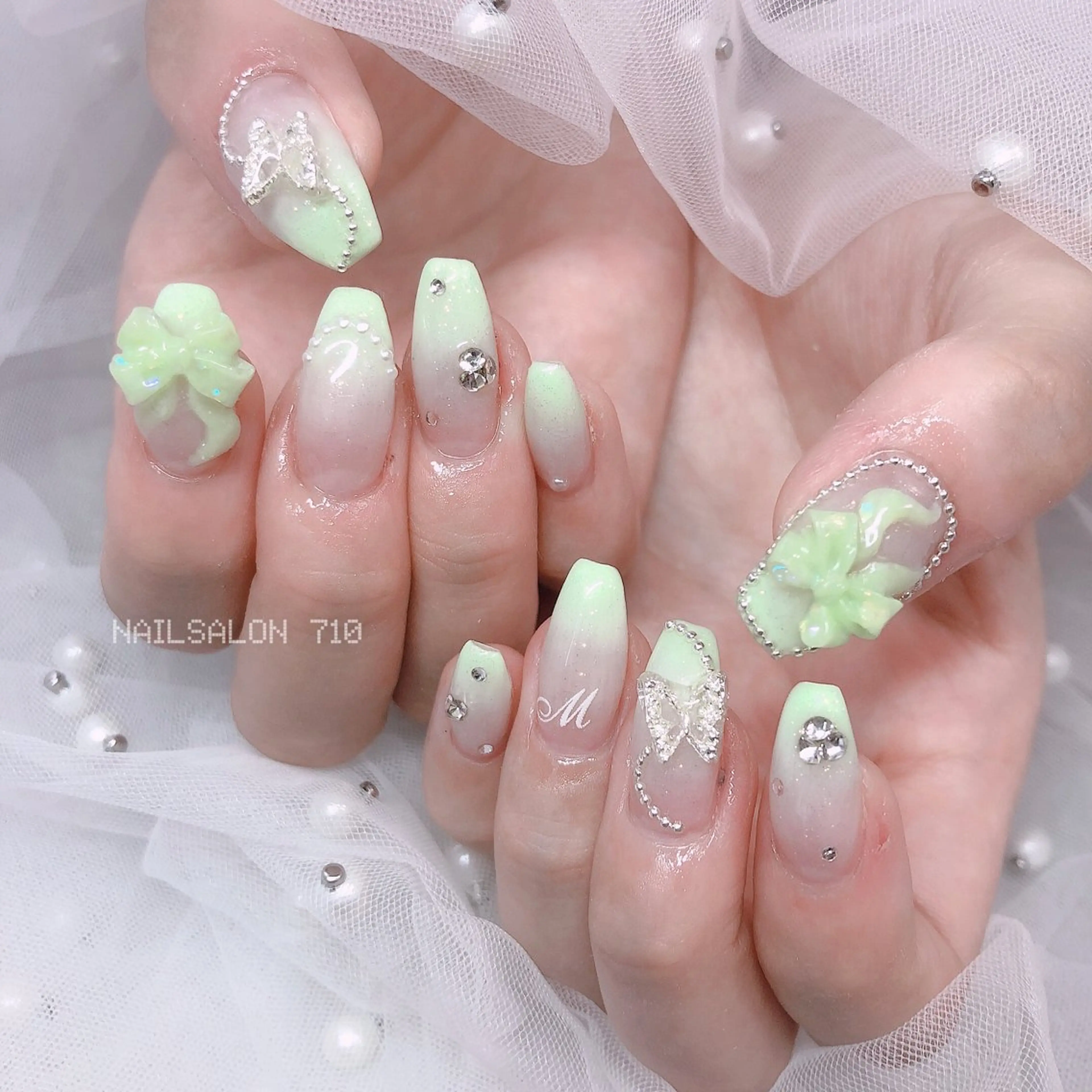 ネイル ハンドネイル フットネイル ナナイチゼロ I.Naoのネイルデザイン