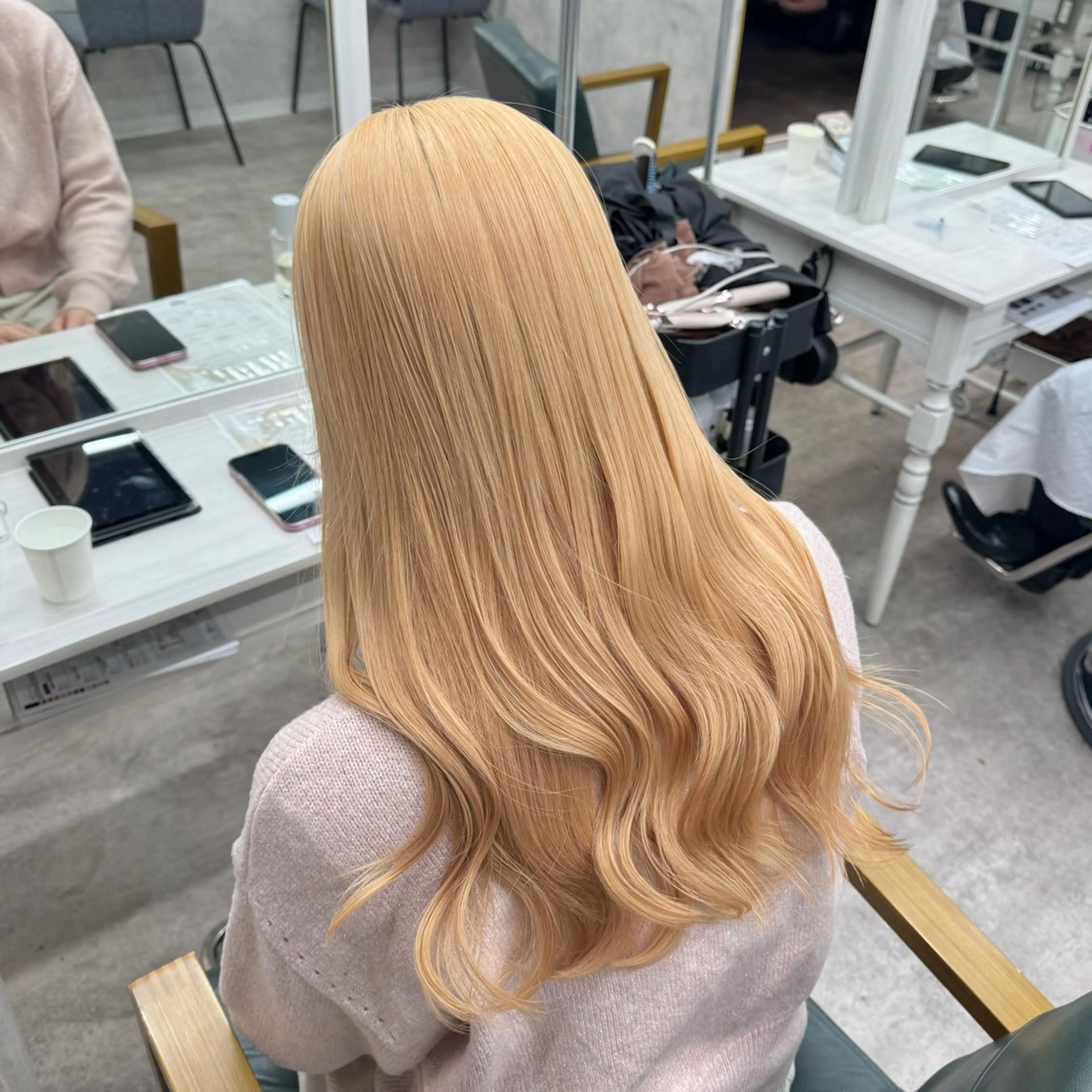 ロング カラー ヘアカラー JUNSHIN🦋 ヘアセット／カラーのヘアスタイル