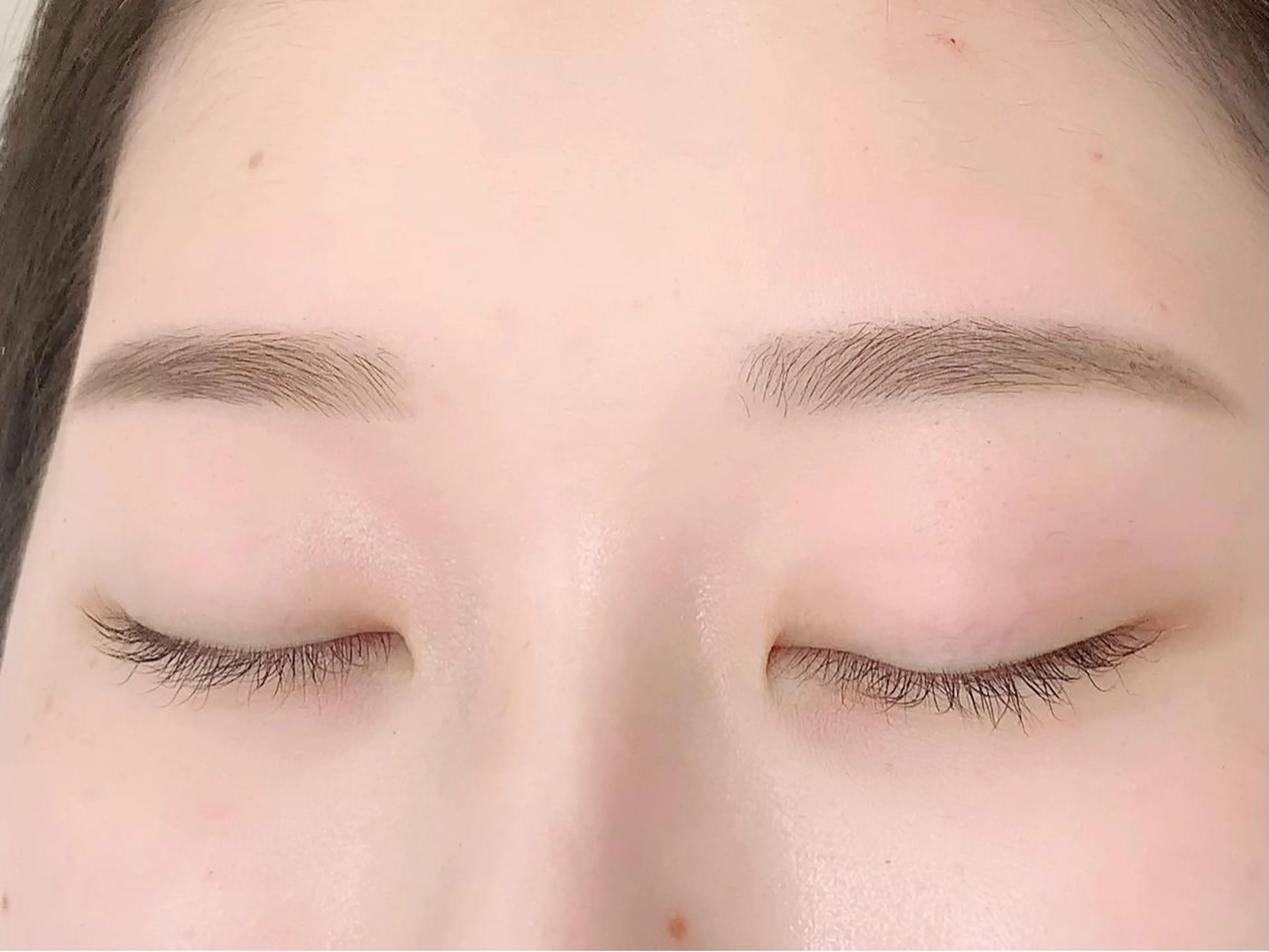 アイブロウ 眉毛ワックス脱毛 BellFlower Aki（眉・まつげ）のマツエク・マツパデザイン