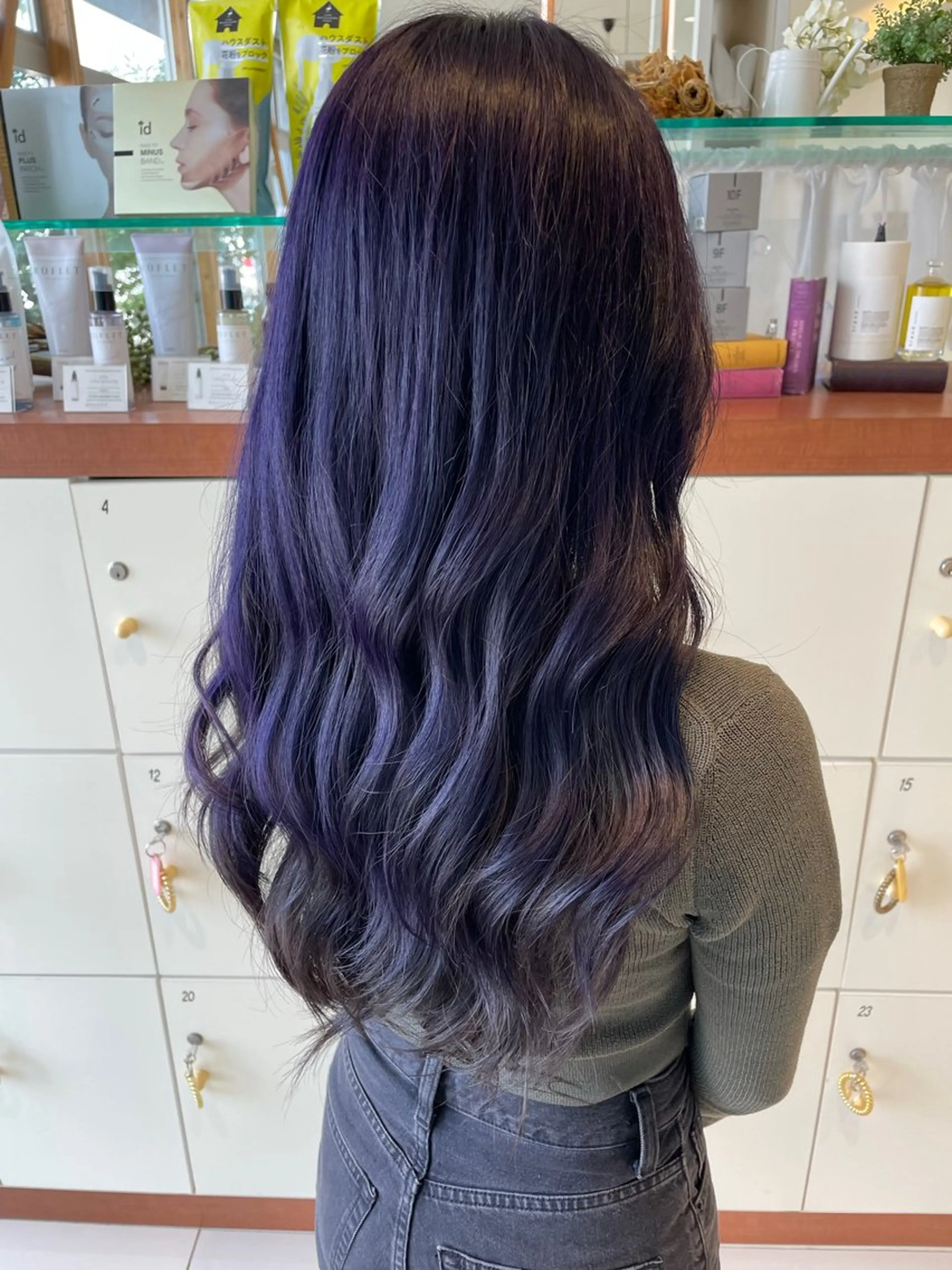 ロング カット ヘアカラー トリートメント 日置 大智のヘアスタイル