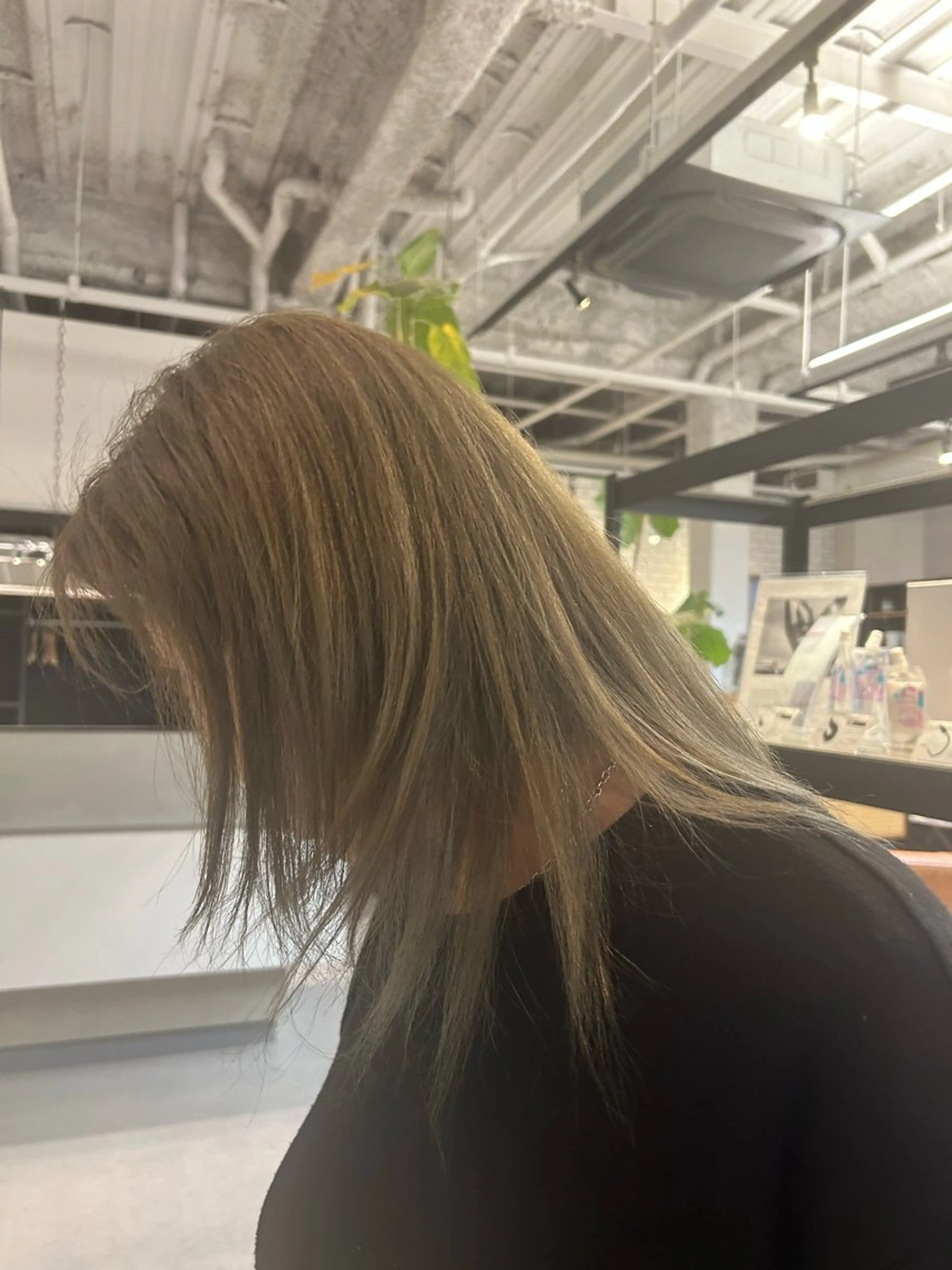 ミディアム カラー ベージュカラー オリーブベージュ ヘアカラー guinness所属・★美容柱★ 🔥はると🔥のヘアスタイル