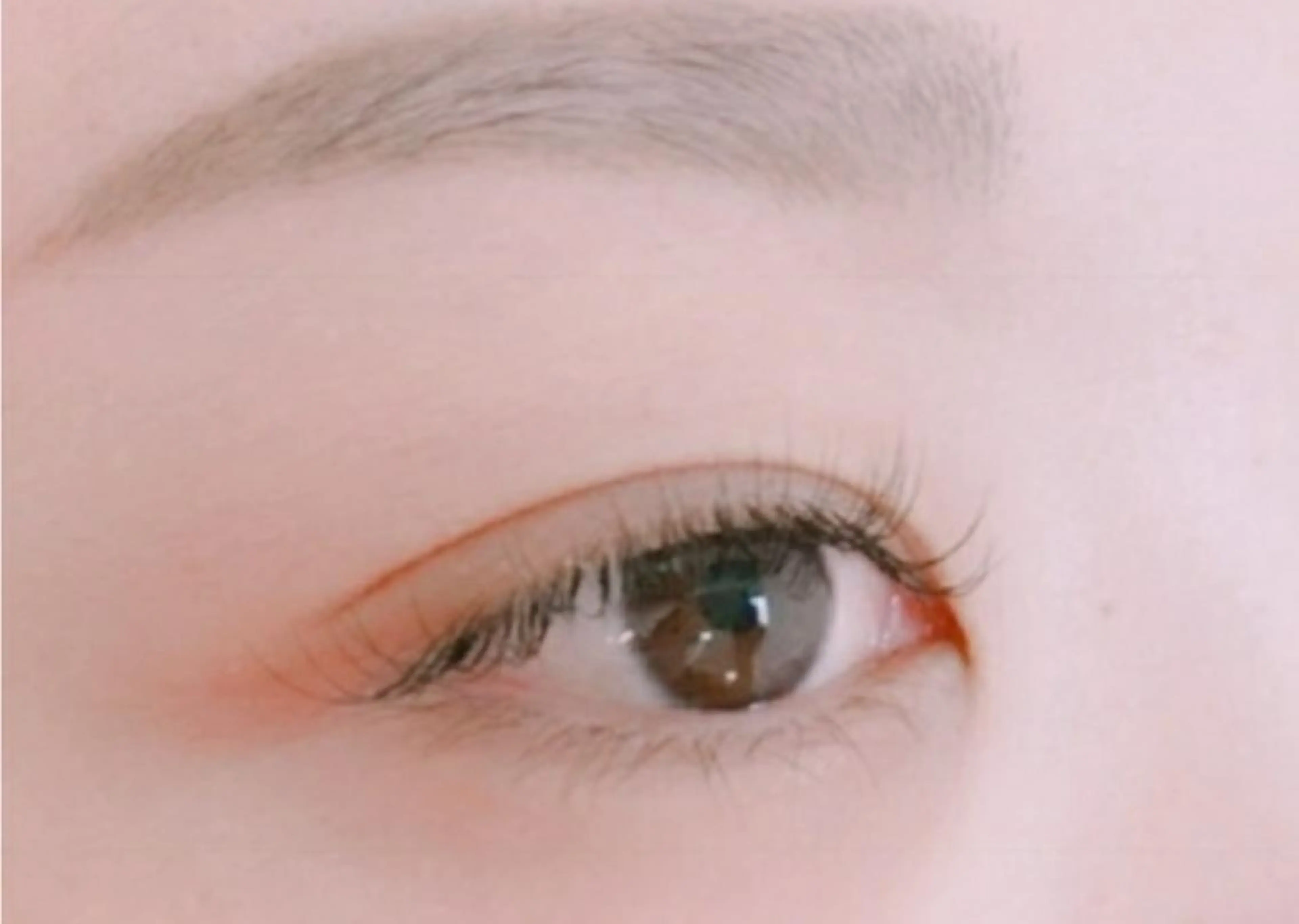 🕊フラットラッシュセーブルエクステ　【80本】ナチュラルご希望の方は是非お試し下さい♡とても軽くつけ心地抜群です◎の写真