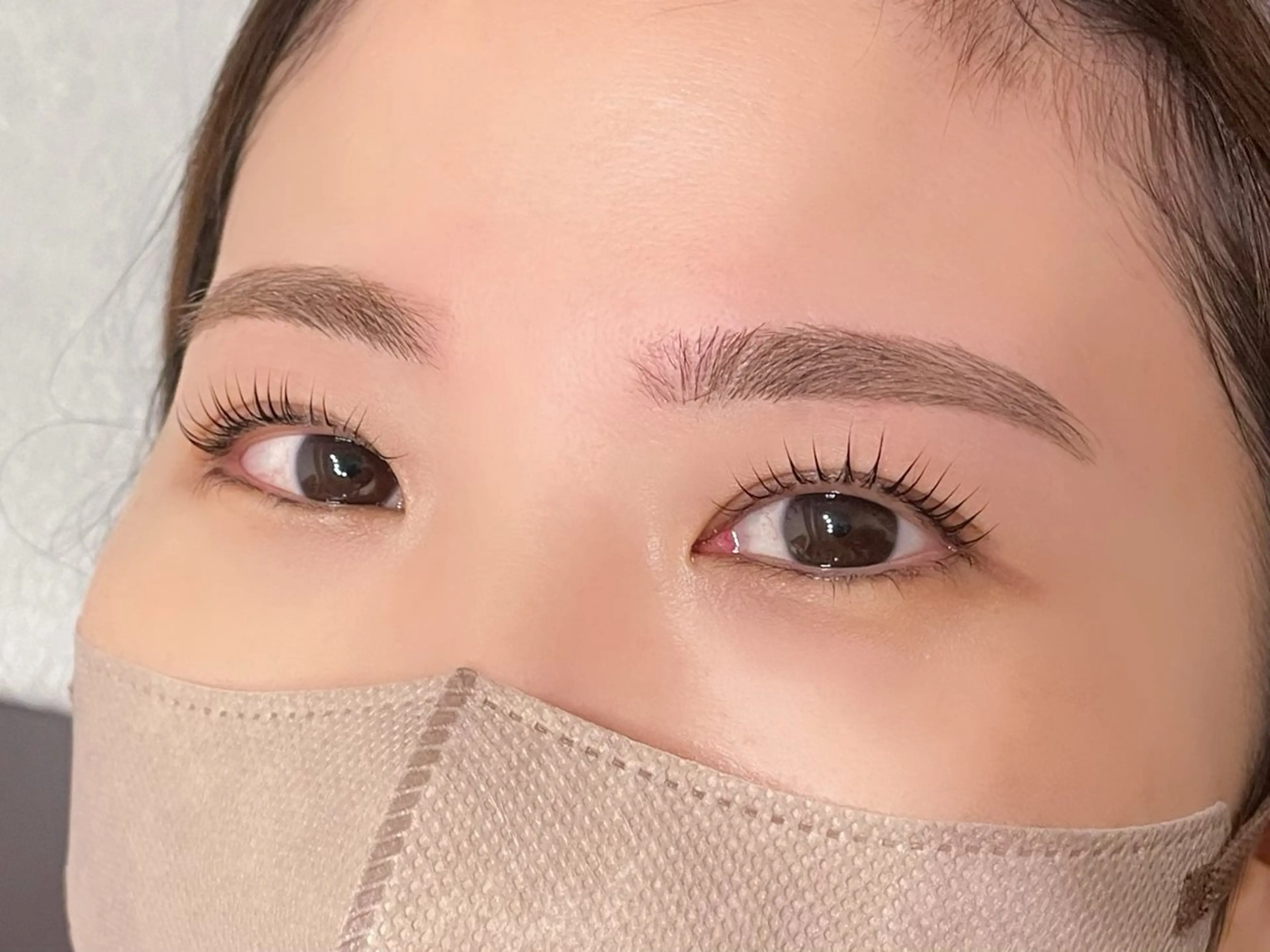 マツエク・マツパ マツパ emu所属・emu reikの眉毛・アイブロウイメージ