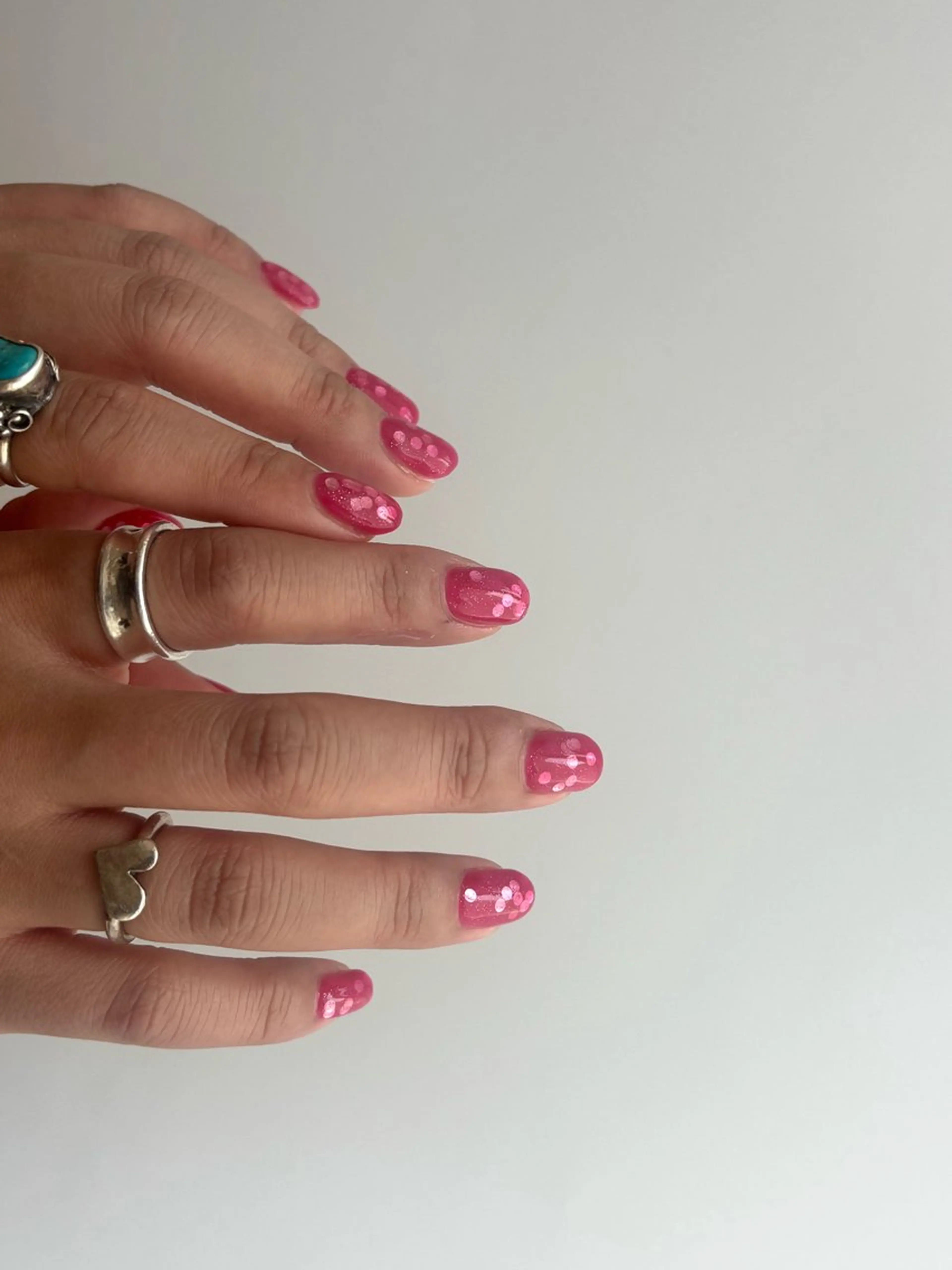ネイル ホログラムネイル ピンク ハンドネイル Elio所属・Elio 国泰寺のネイルデザイン