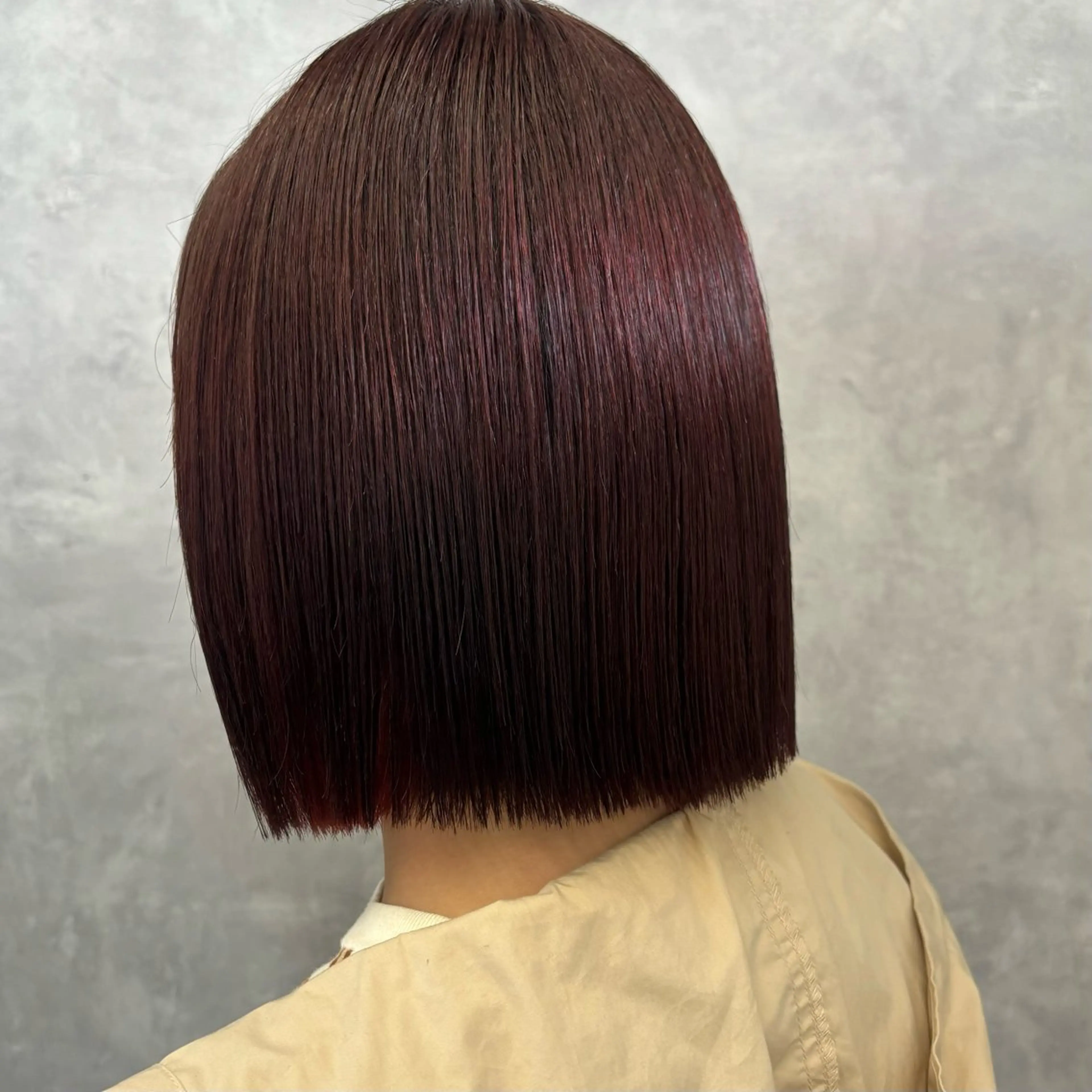 ショート カラー カット ヘアカラー NUMBER_ ユイナのヘアスタイル