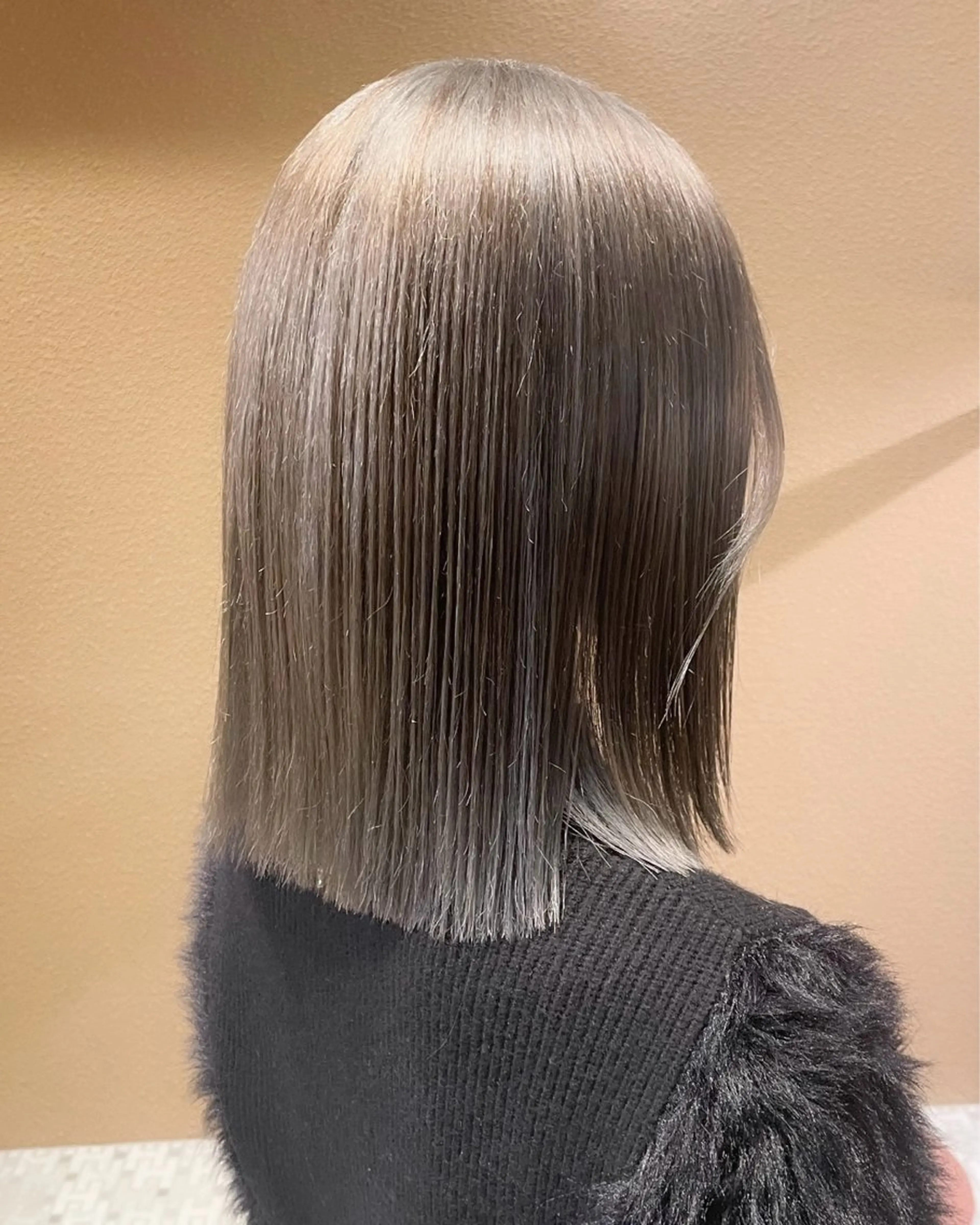 セミロング ボブ カット ヘアカラー トリートメント ボブ/艶カラー 鎌倉/MIHO🌼のヘアスタイル