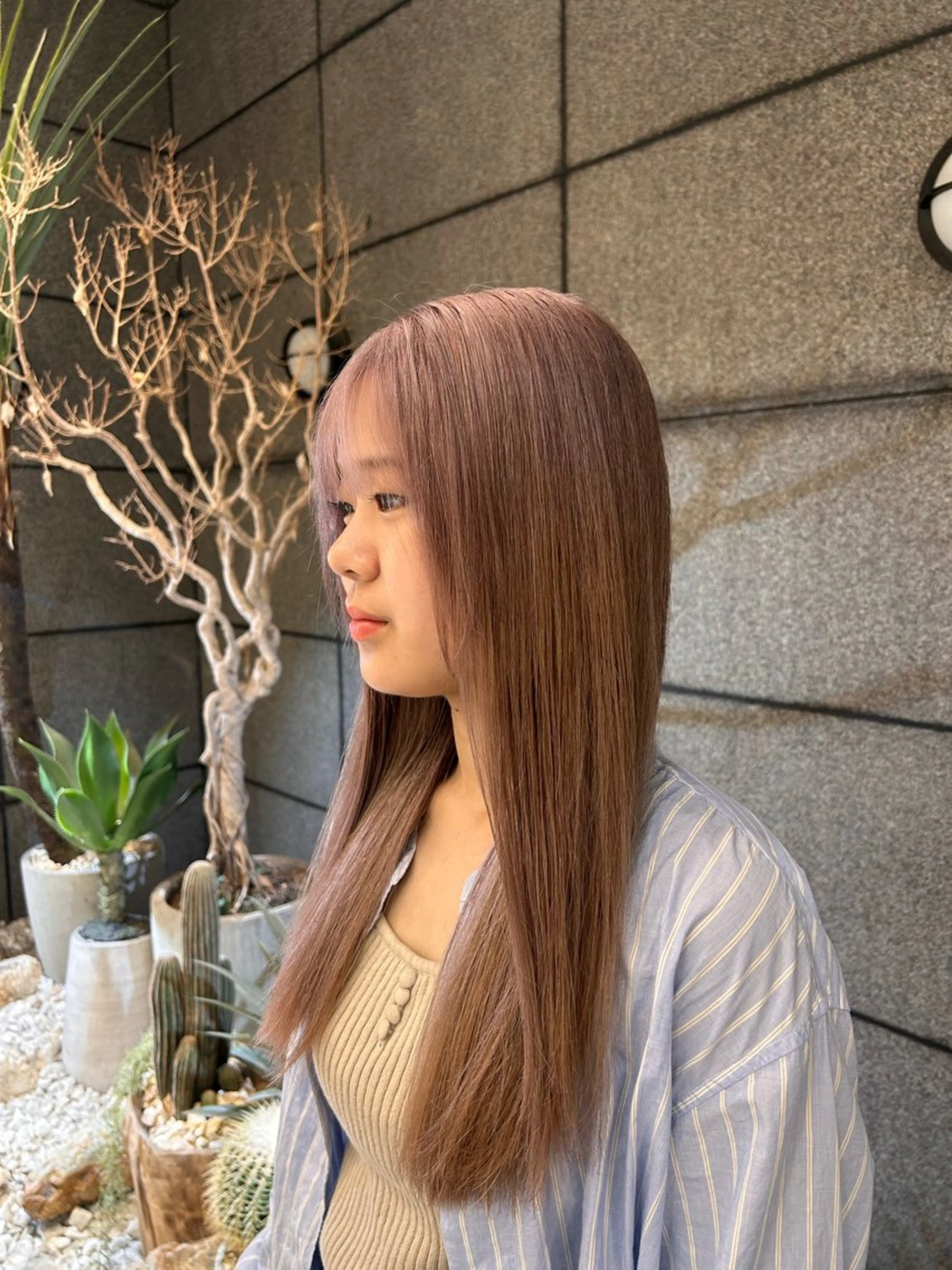 ロング カラー ꪆৎ平行アーチ ྀི ワカナの眉毛・アイブロウイメージ