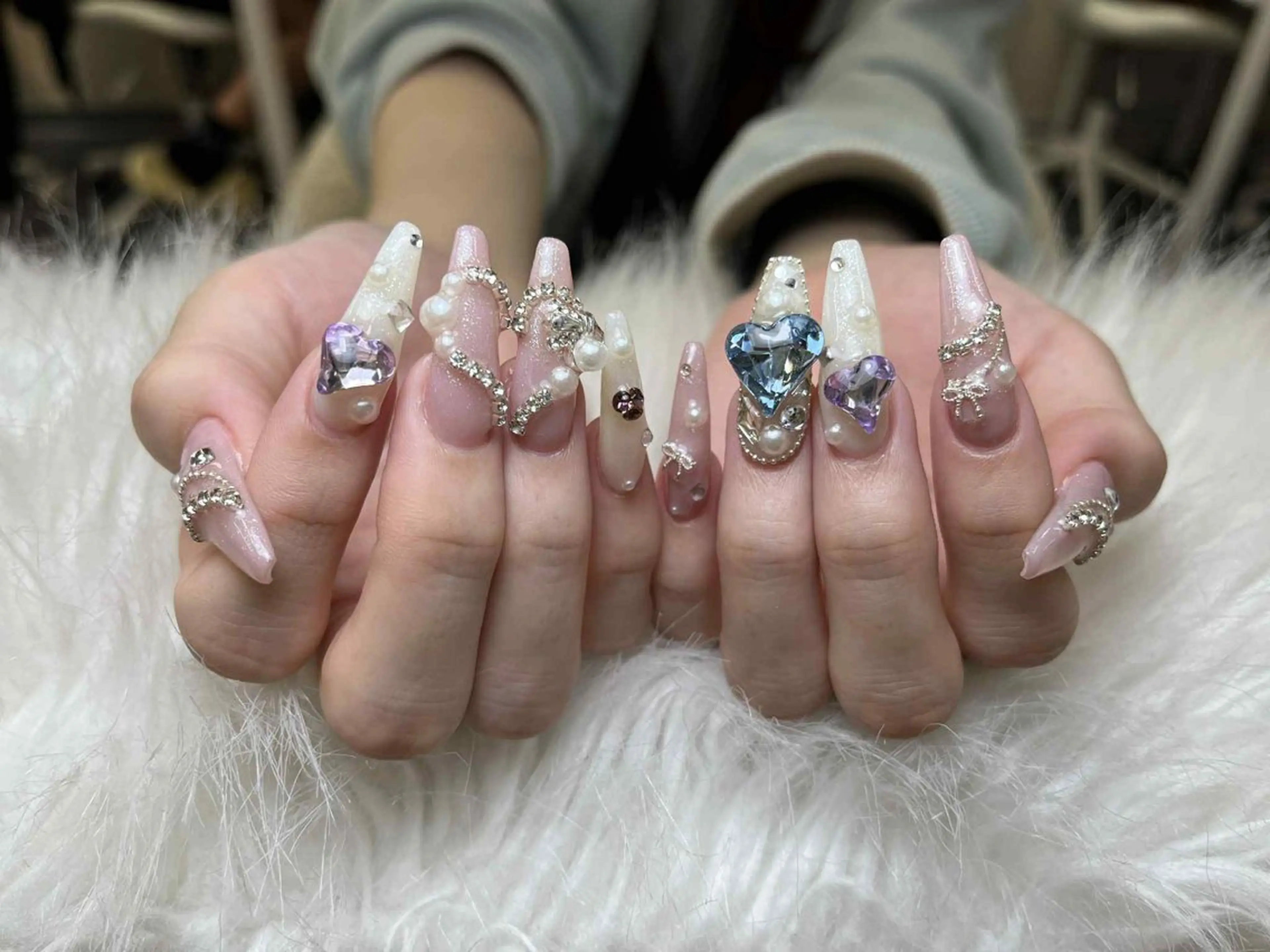 ネイル アートネイル 成人式 ジェルネイル ニュアンスネイル 夏ネイル NIE MoMoのネイルデザイン