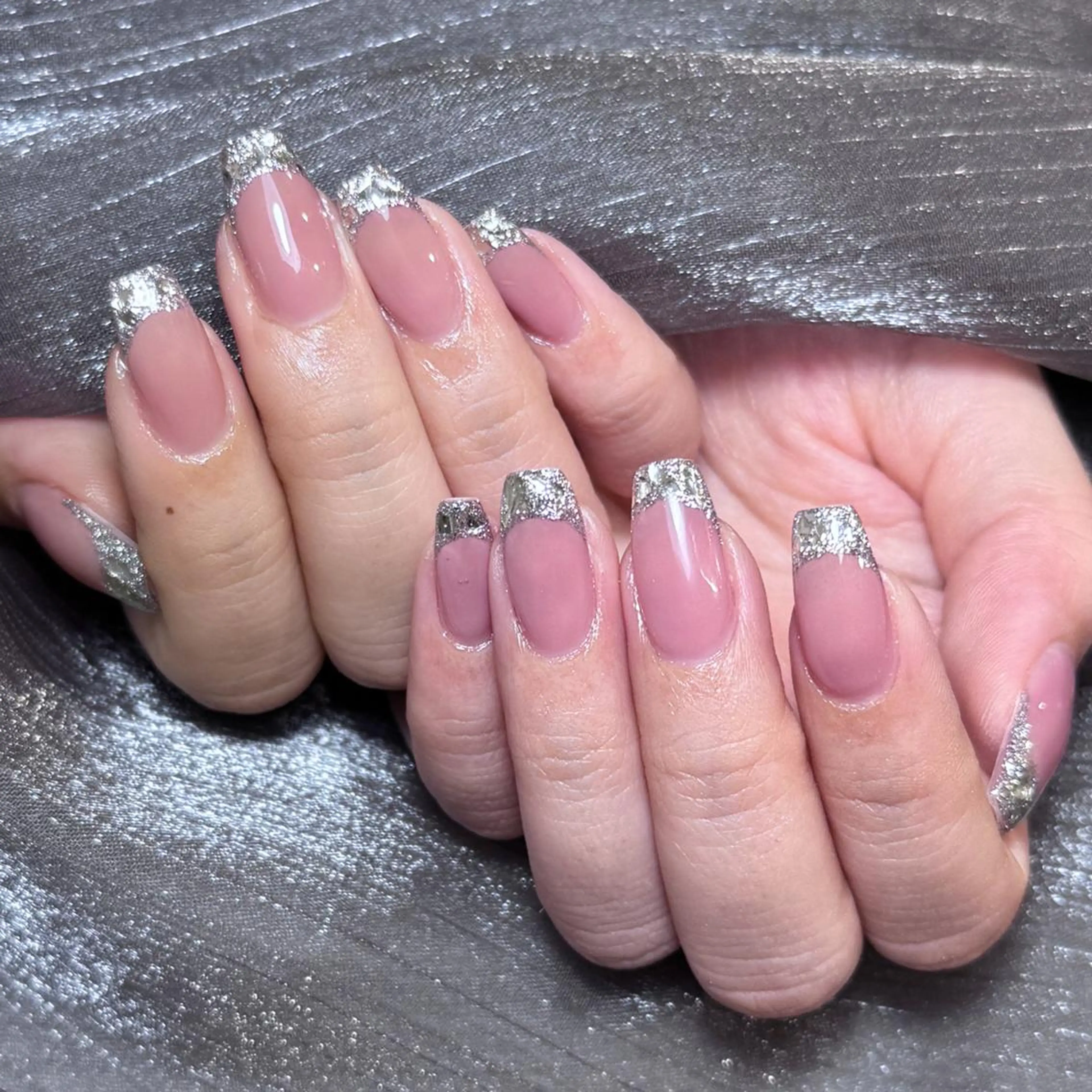 ネイル アートネイル オーロラネイル ガーリー キラキラネイル 韓国ネイル ハンドネイル ハンドケア DIAMOND NailStudioのネイルデザイン