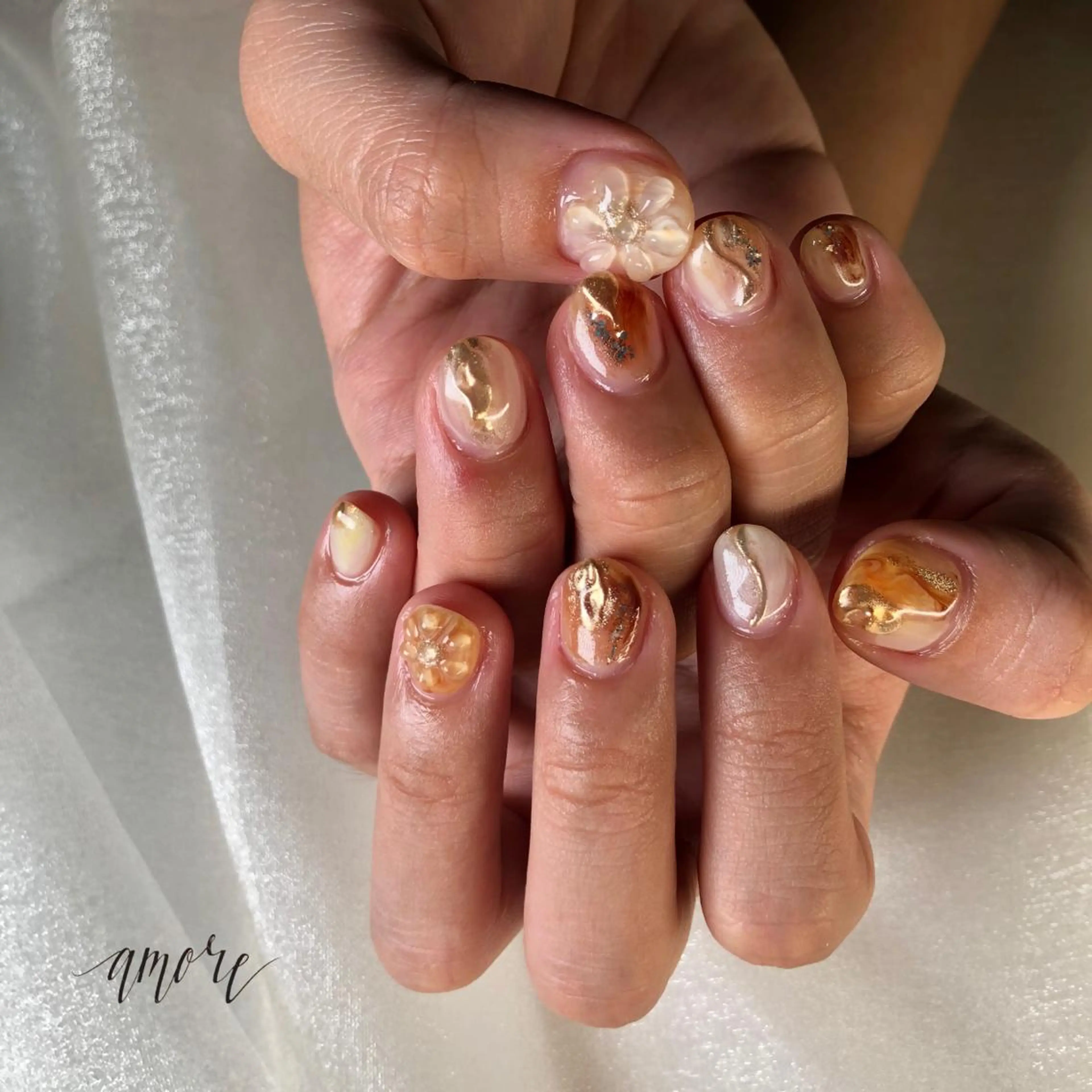 ネイル アートネイル ジェルネイル 氷ネイル・うるうるネイル マグネットネイル ミラーネイル You kyehwaのネイルデザイン