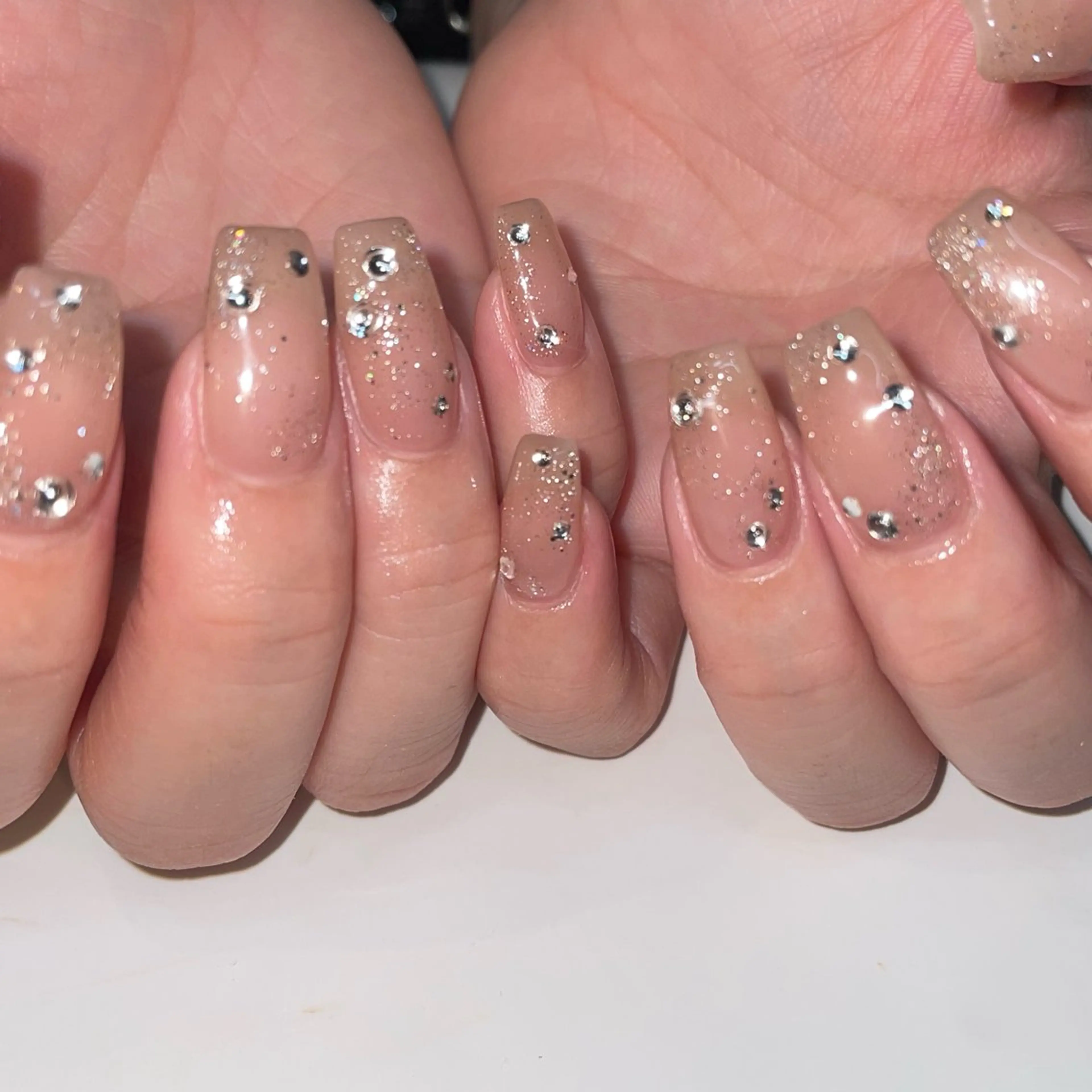 ネイル キラキラネイル Manon Yuiのネイルデザイン