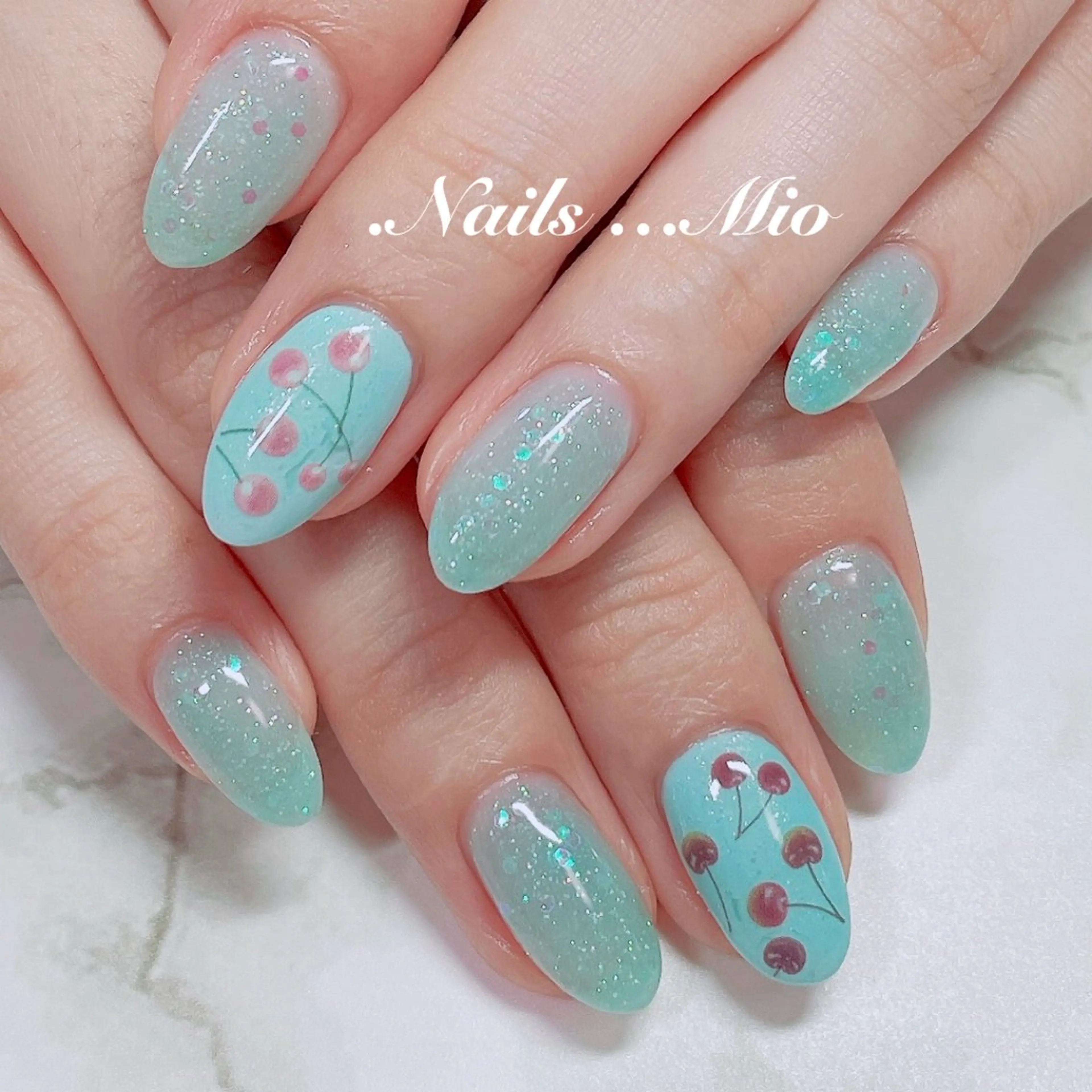 ネイル ジェルネイル ワンカラーネイル 赤色 .Nails Mio 赤羽西ネイルサロンのネイルデザイン