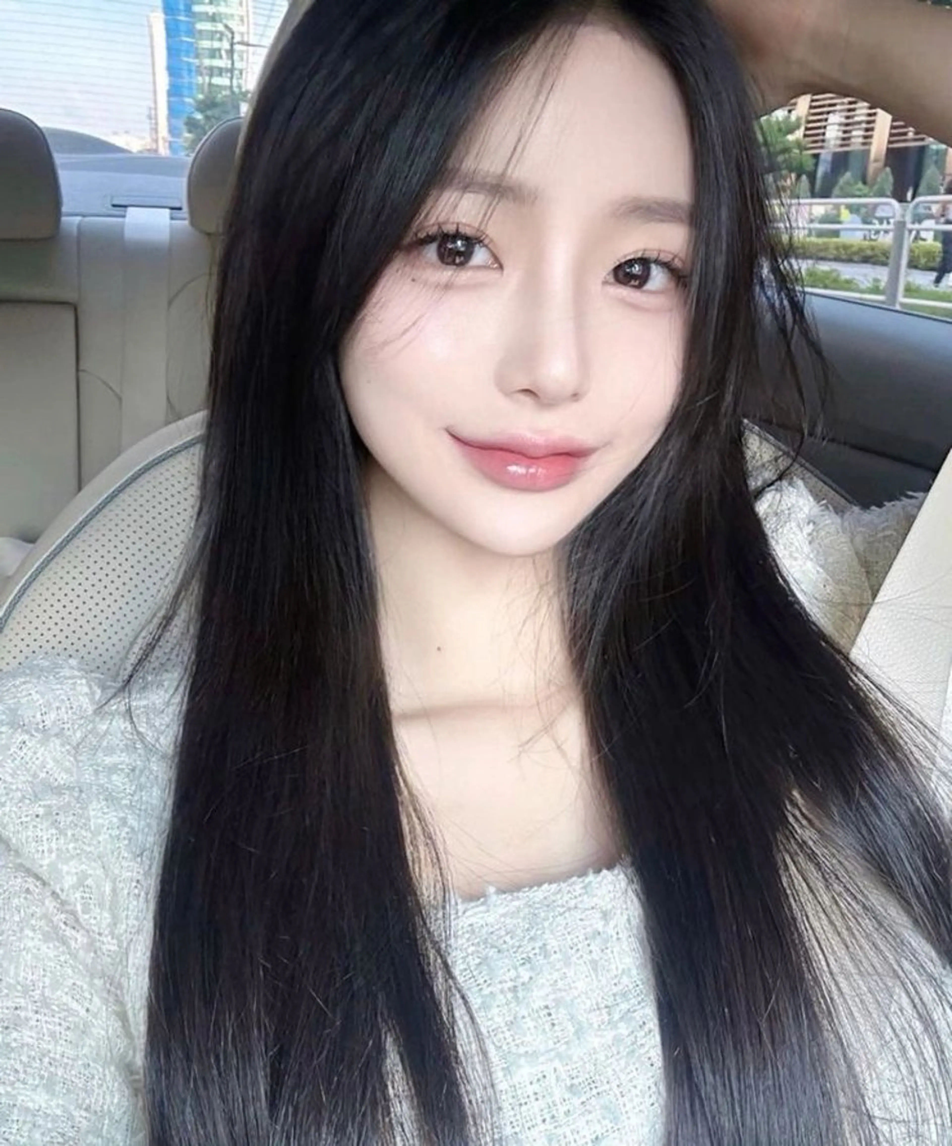 カラー カット ヘアカラー 韓国風暗髪ヘア🤍 🫧MIREIのヘアスタイル