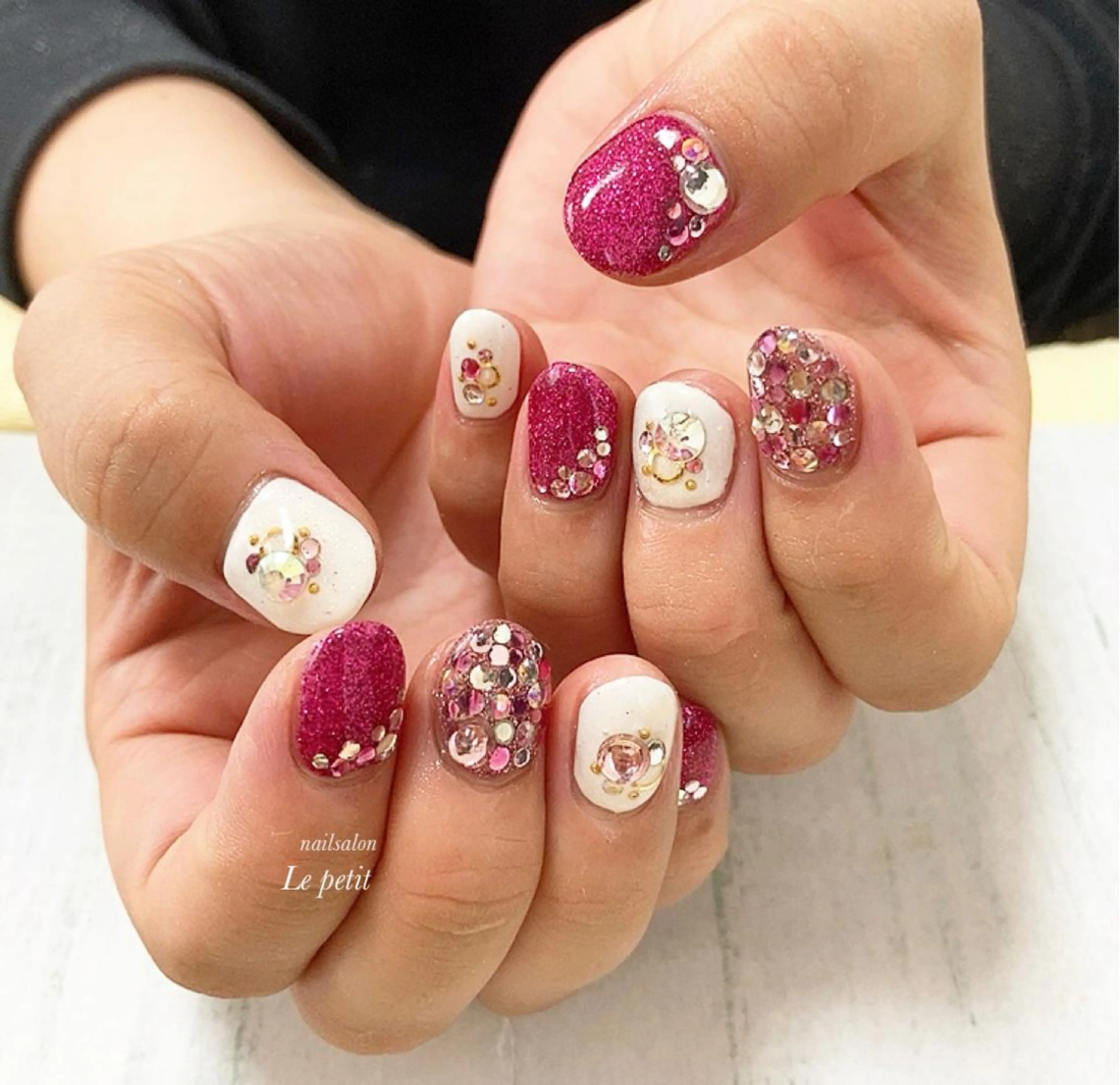 ネイル 石野 広佳のネイルデザイン