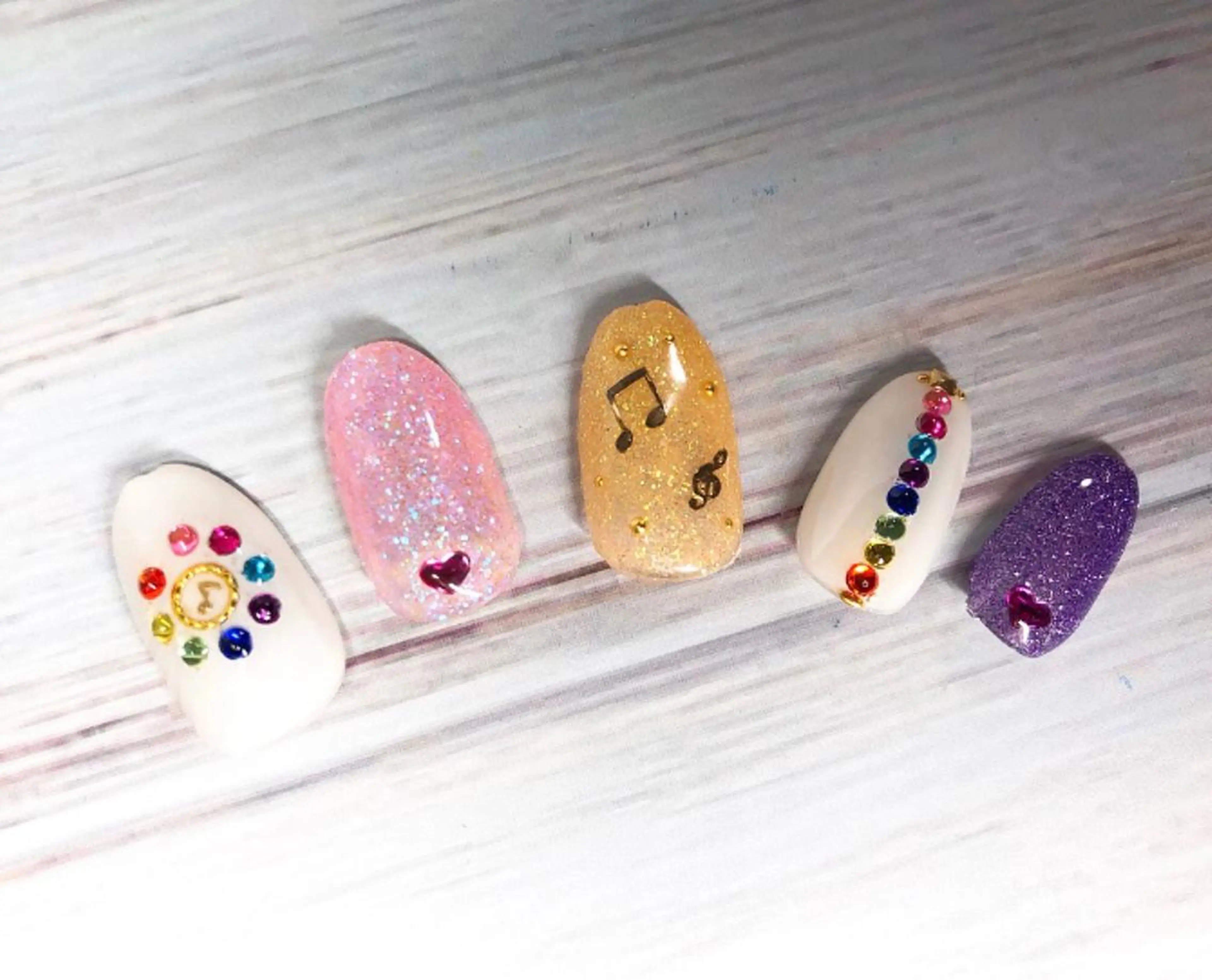 ネイル Rio 𓍼のネイルデザイン