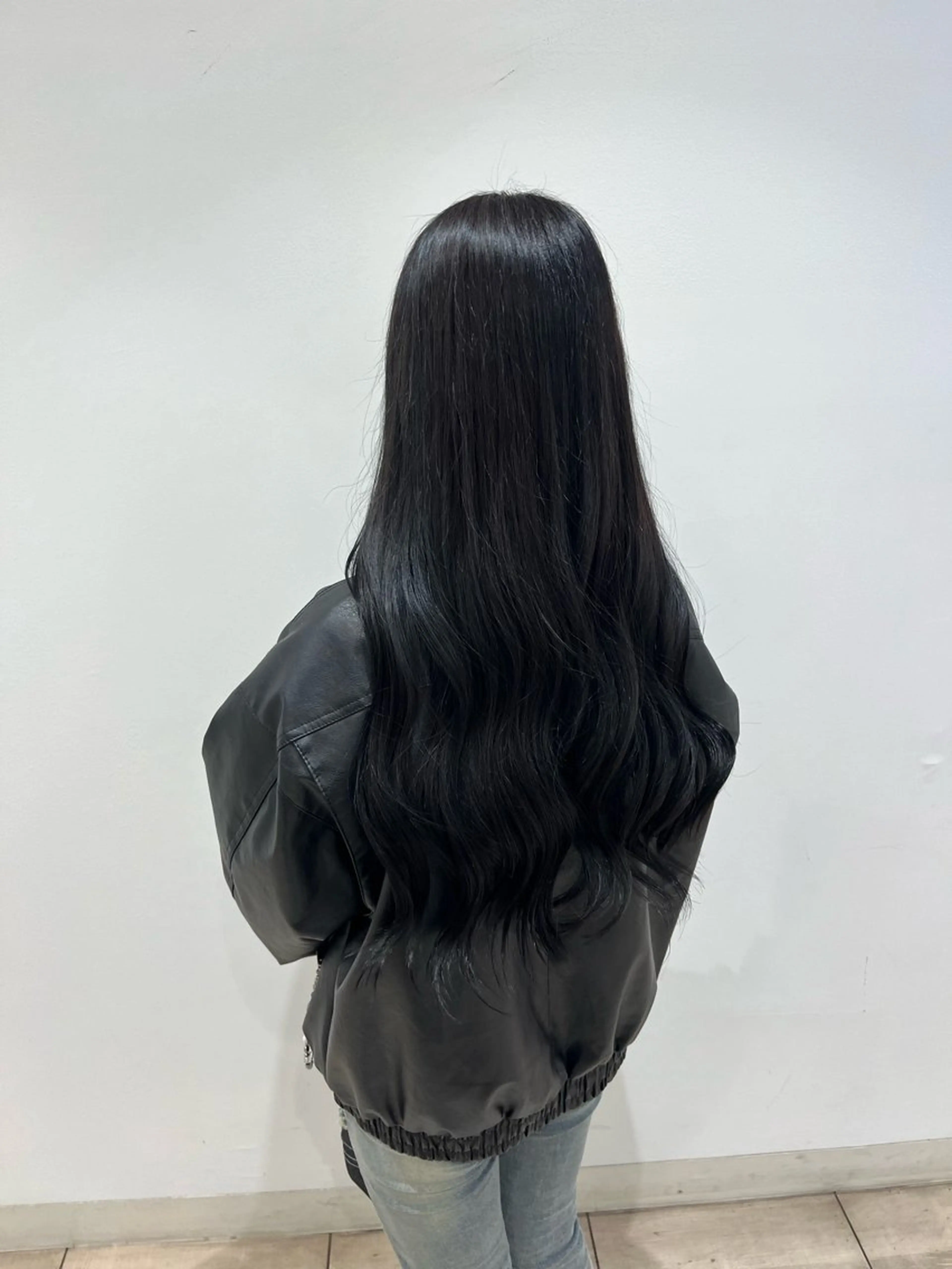 ロング カラー ヘアカラー ハイトーン／アレンジ 🩵NANAMIのヘアスタイル