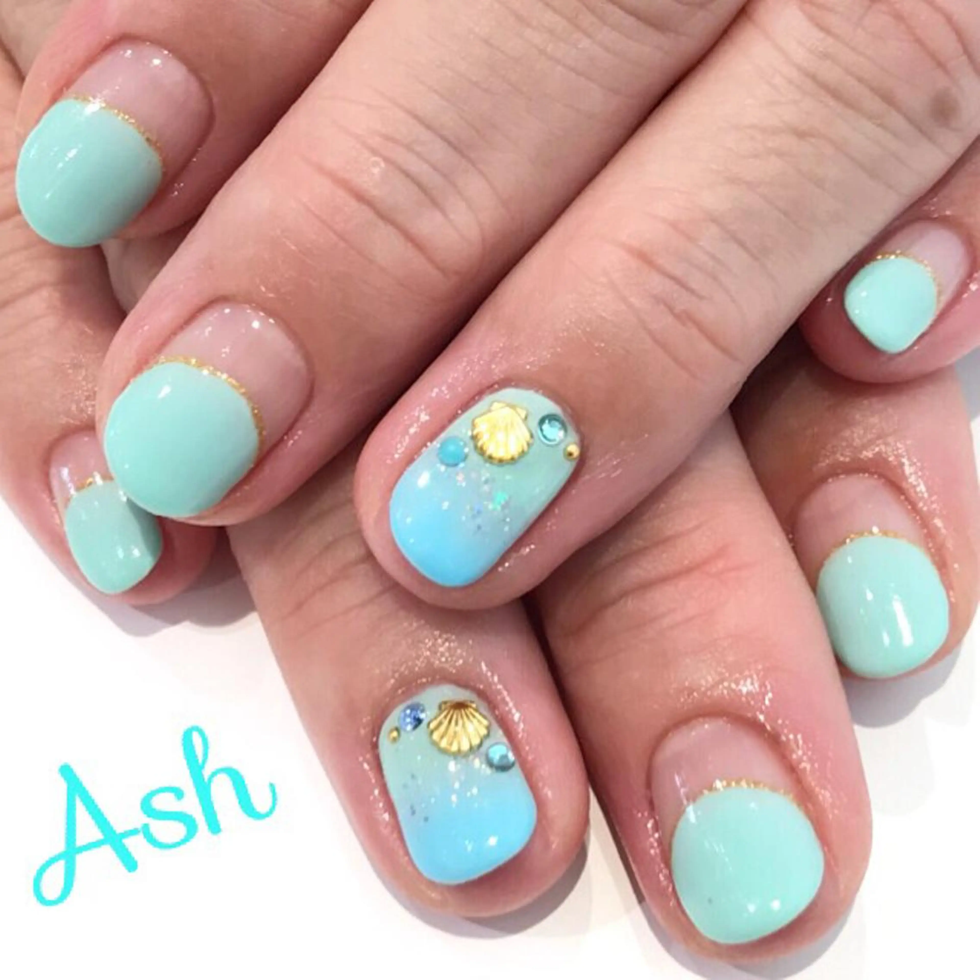 ネイル フレンチネイル ワンカラーネイル 🩵NORIKO 上品ネイルが得意🩵のネイルデザイン