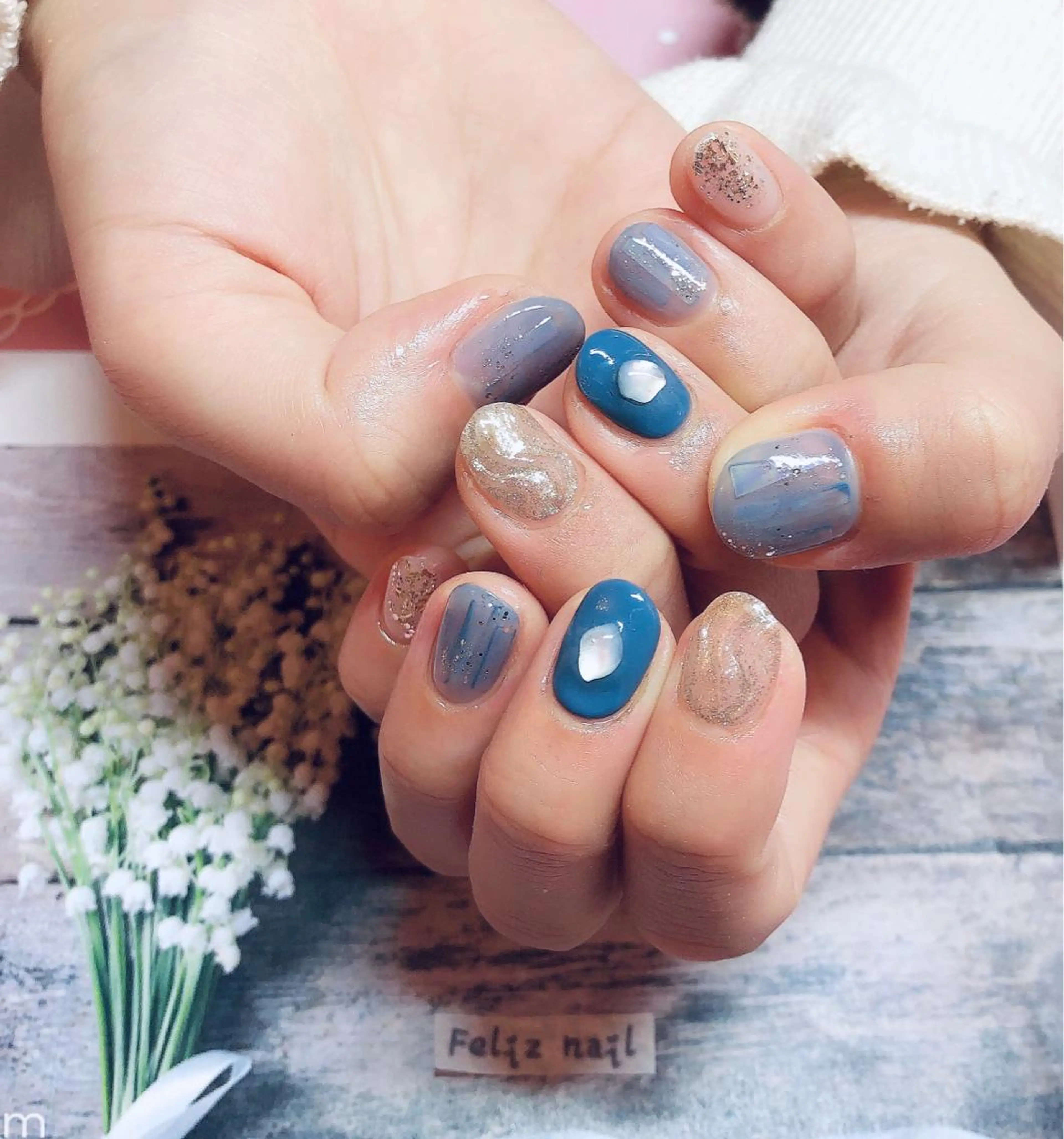 ネイル ブルー ジェルネイル ニュアンスネイル パラジェル ハンドネイル ユキカ （ネイリスト）のネイルデザイン