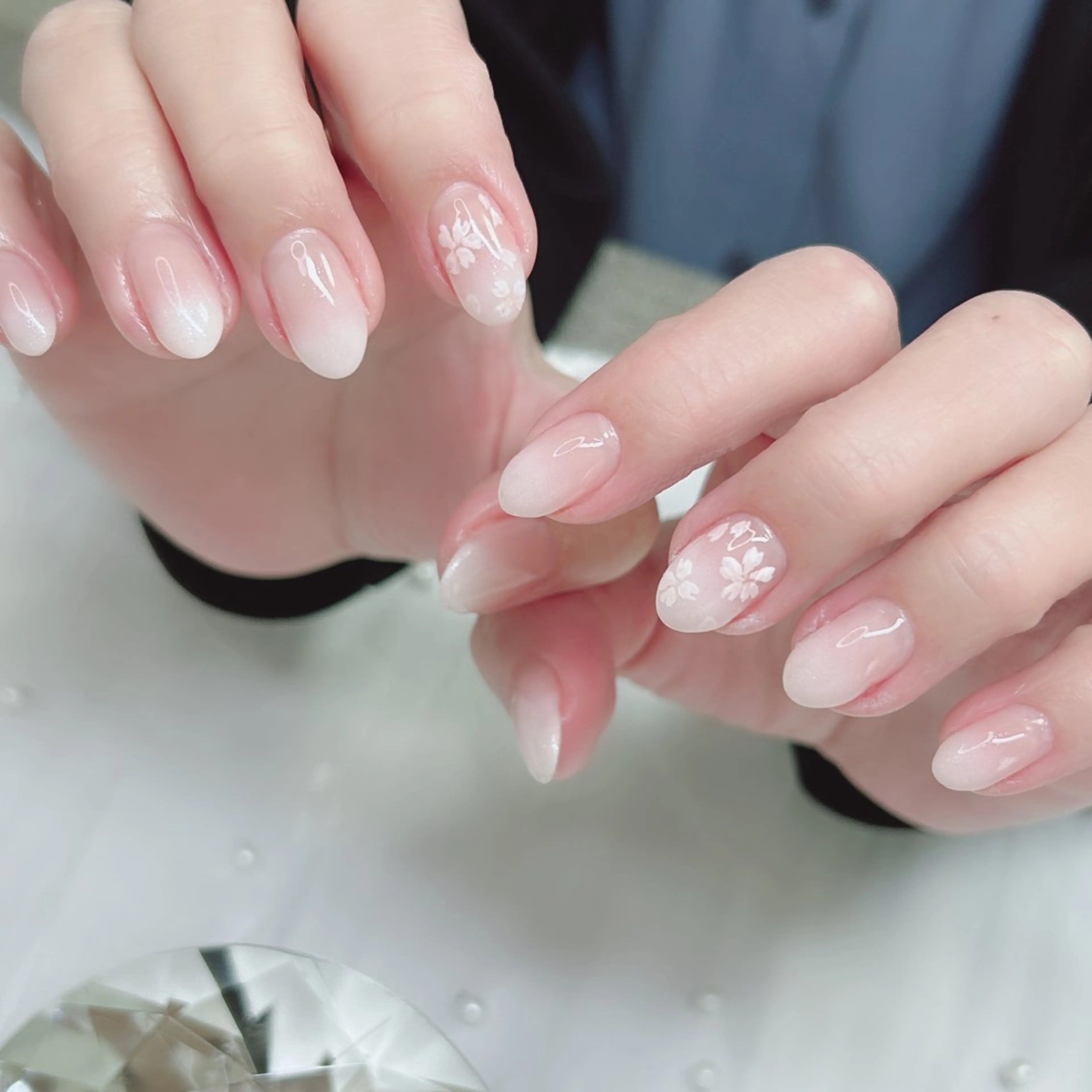 ネイル オーロラネイル ミラーネイル オフィスネイル ワンカラーネイル シンプルネイル ハンドネイル Cute Tips nailのネイルデザイン