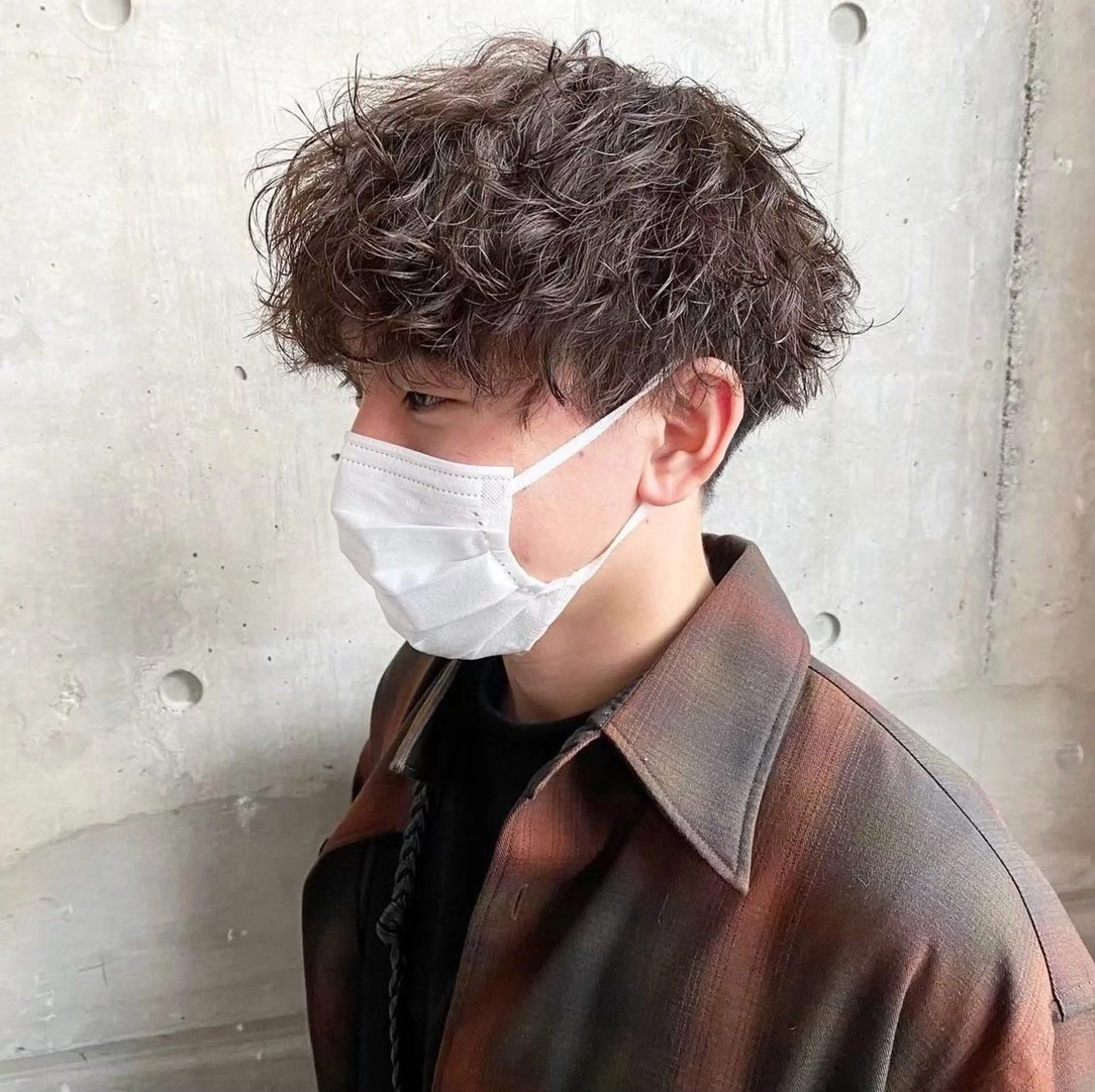 パーマ メンズ カット パーマ 曲がる縮毛矯正✨️ パーマ🌀 晃哉‎のヘアスタイル