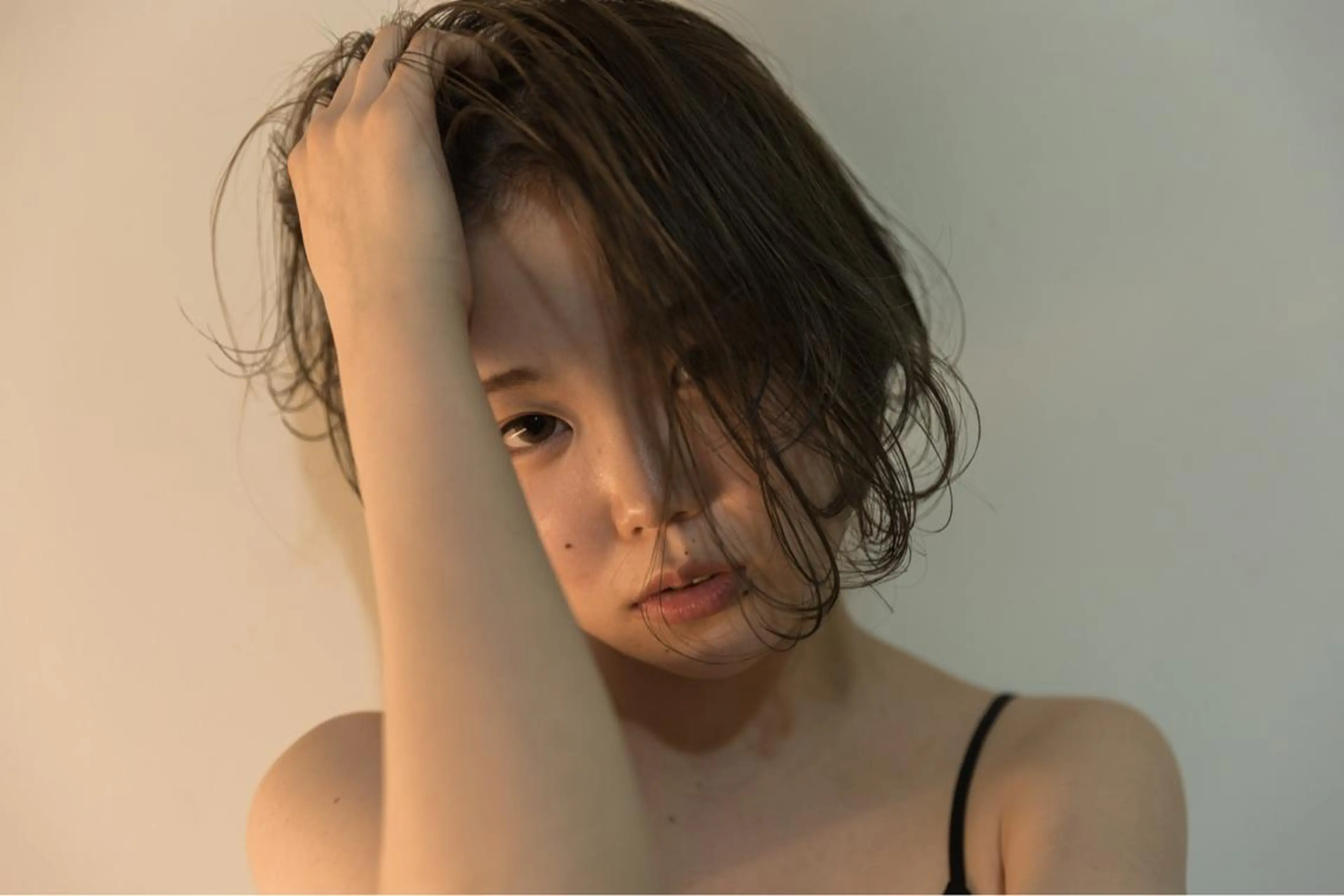 ショート カラー robe所属・ツジガキ ユウスケのヘアスタイル