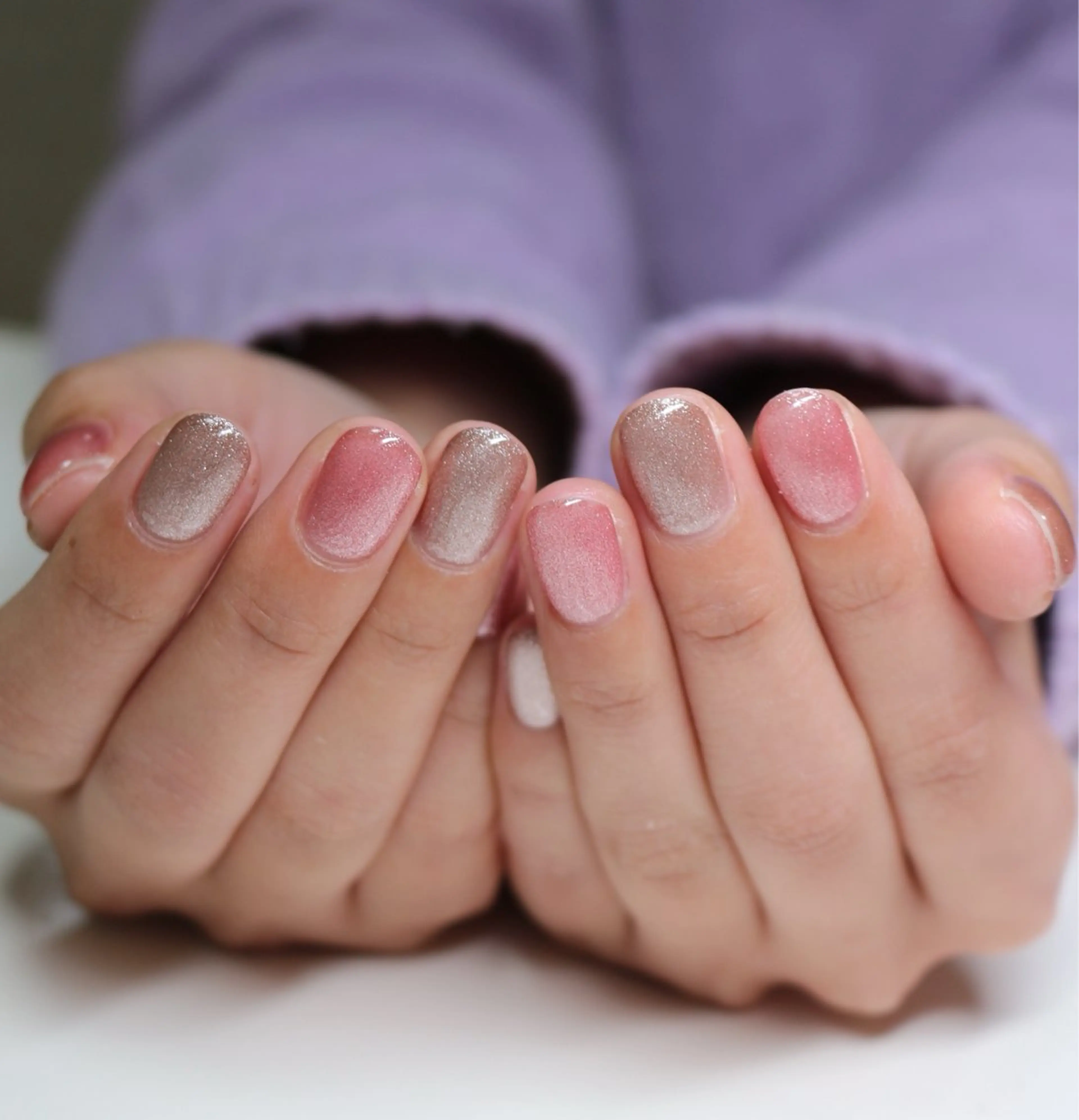 ネイル キラキラネイル 韓国ネイル マグネットネイル ミラーネイル ピンク ハンドネイル Baku Nailsのネイルデザイン