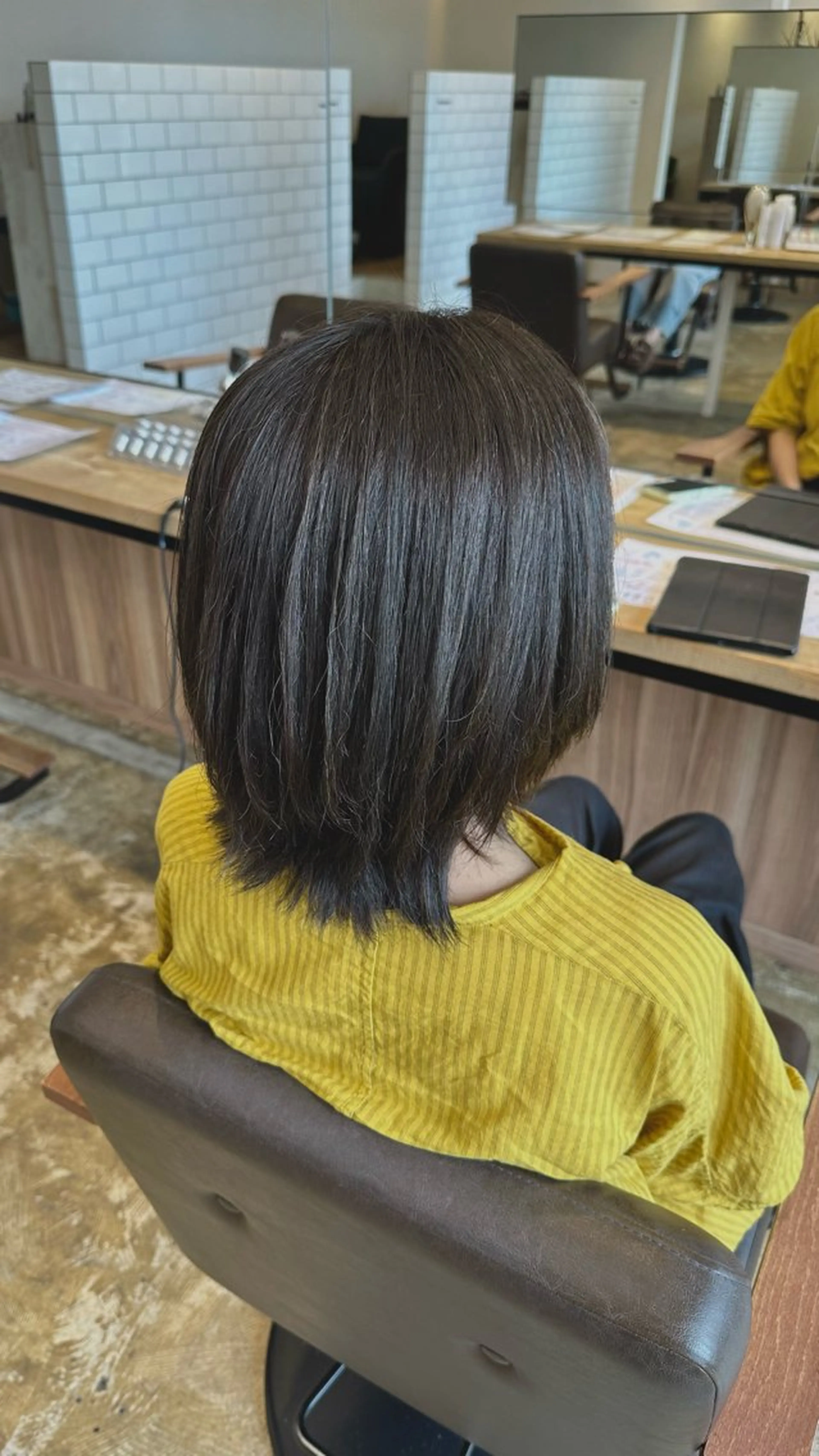 カラー オリーブカラー 北川 ななのヘアスタイル