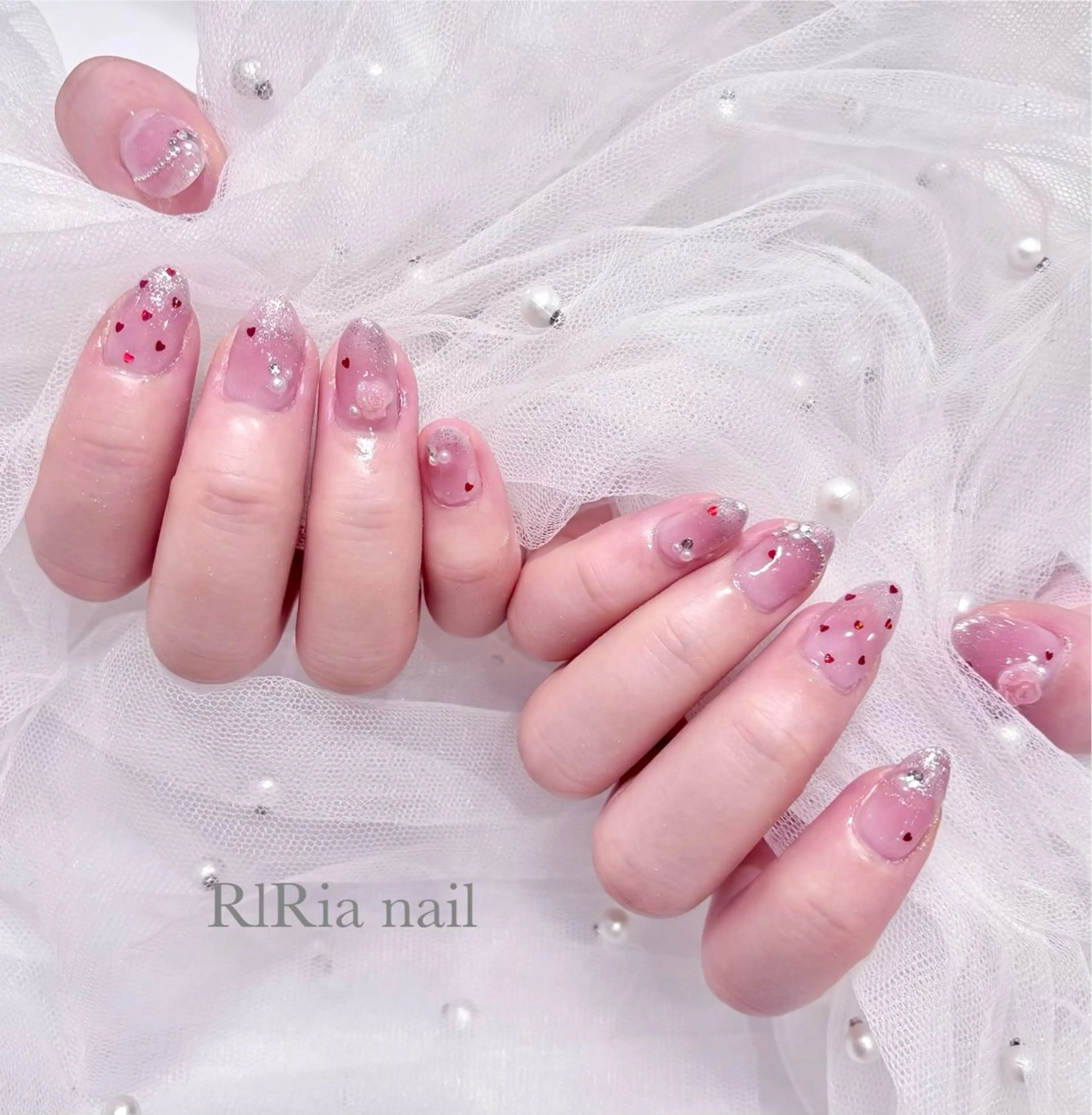 ネイル アートネイル ハート ラメ(グリッター) ピンク ハンドネイル 🎀『RlRia』（GO TODAY シェアサロン 横浜Solace店内）🎀所属・RlRia .のネイルデザイン