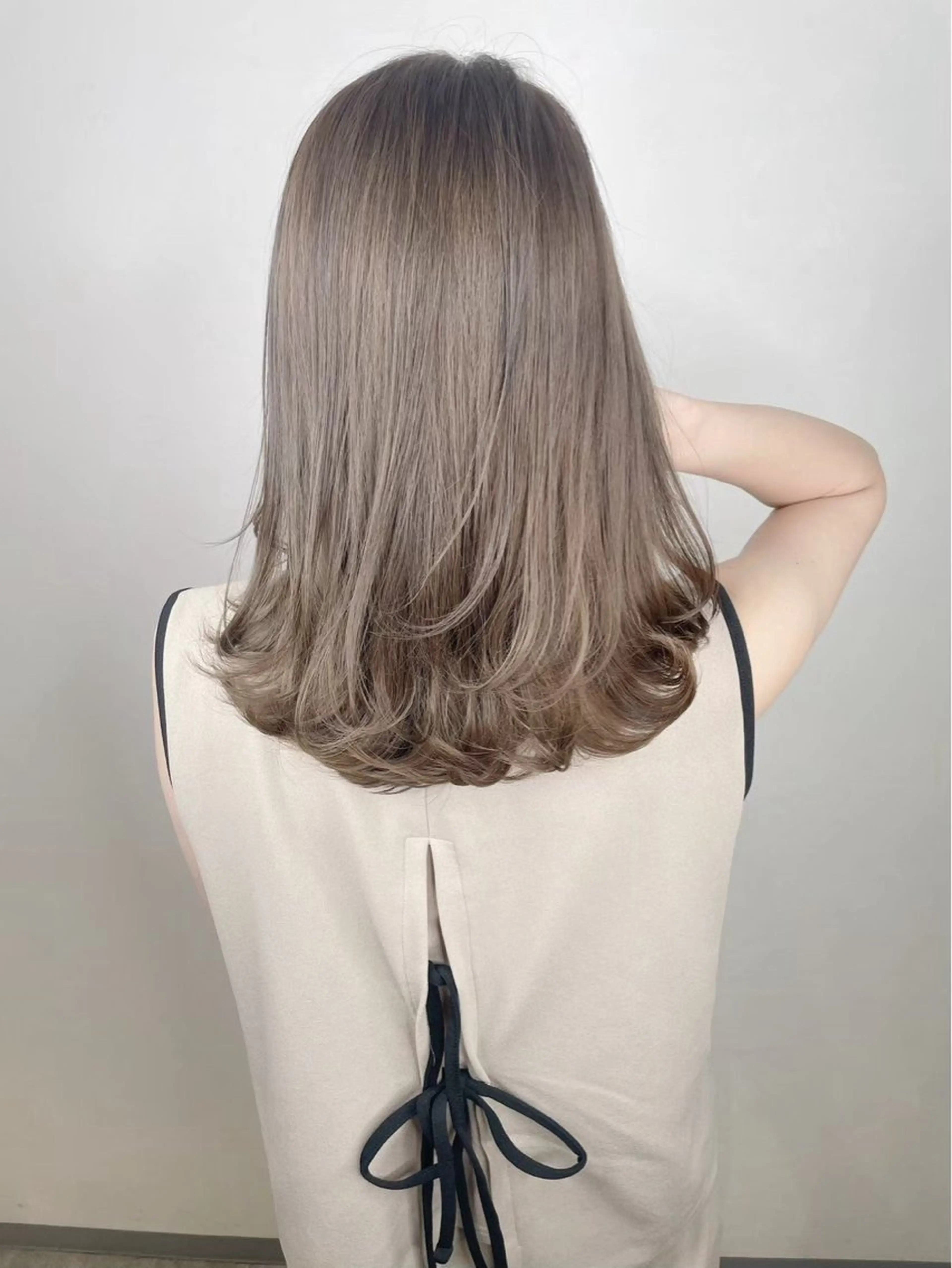 セミロング カット ヘアカラー トリートメント BUCKS【天王寺】 バックス【駅30秒】のヘアスタイル