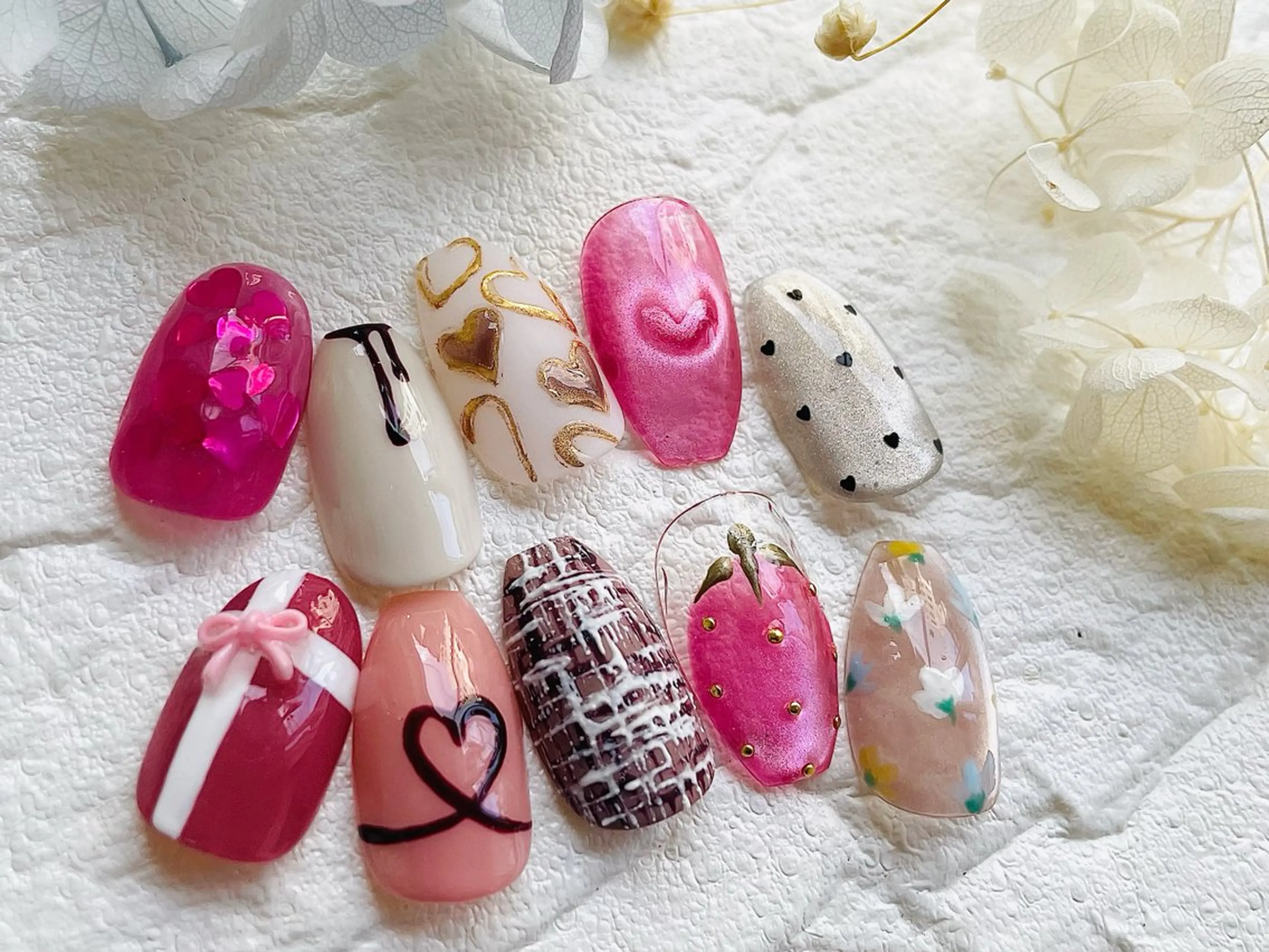 ネイル ハンドネイル AYA Reginaのネイルデザイン