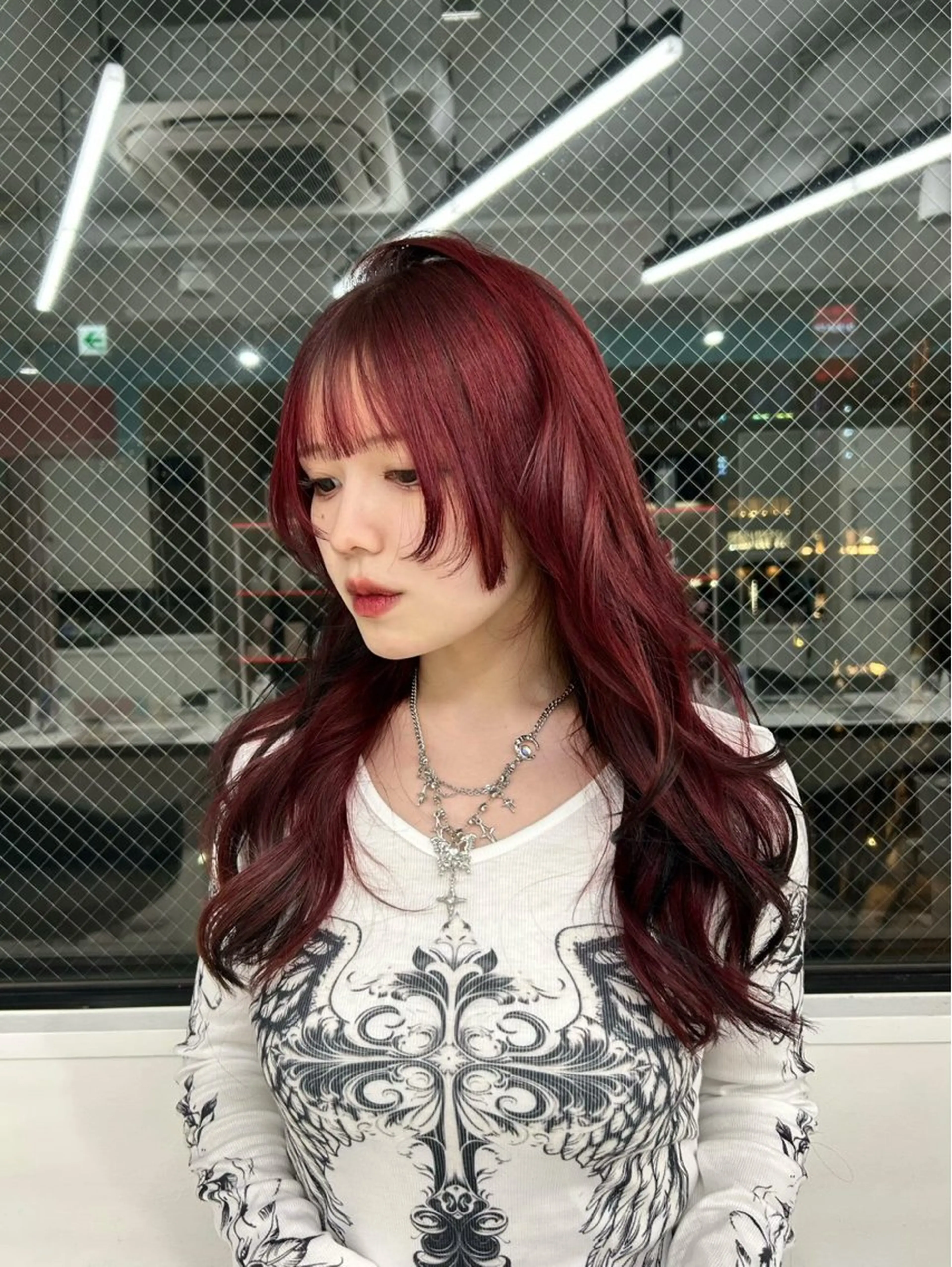 ロング カラー ヘアカラー トリートメント ヘッドスパ エフェクトブリーチ／ レイヤーカット／翔のヘアスタイル